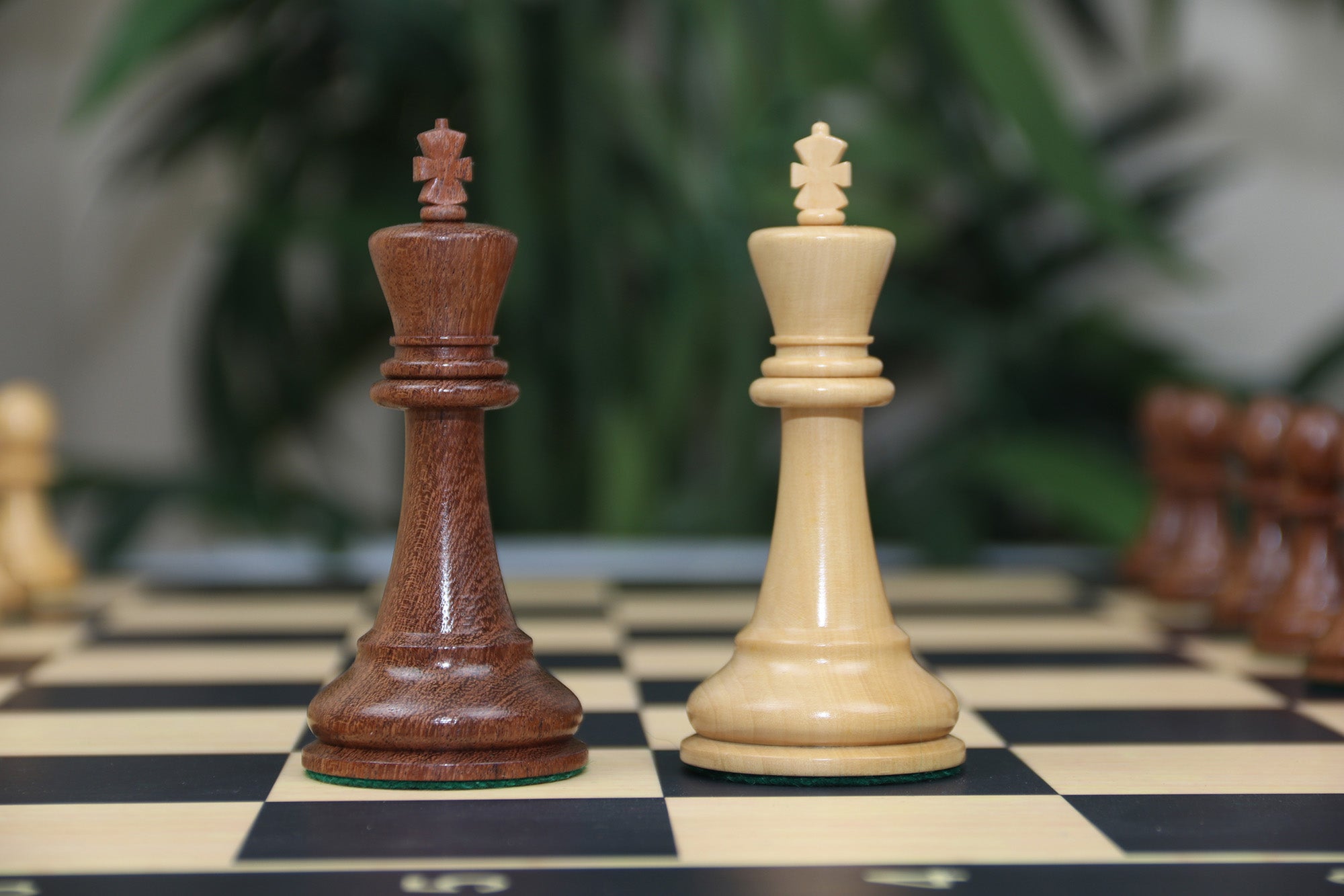 Fischer-Spassky / 1972 World Championship 3.75" Acacia Chessmen