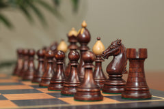THE 1951-1954 "ČESKÁ KLUBOVKA" FIDE TOURNAMENT CZECH REPRODUCED CHESSMEN IN DISTRESSED/MAHOGANY STAINED BOXWOOD - 4.0" KING