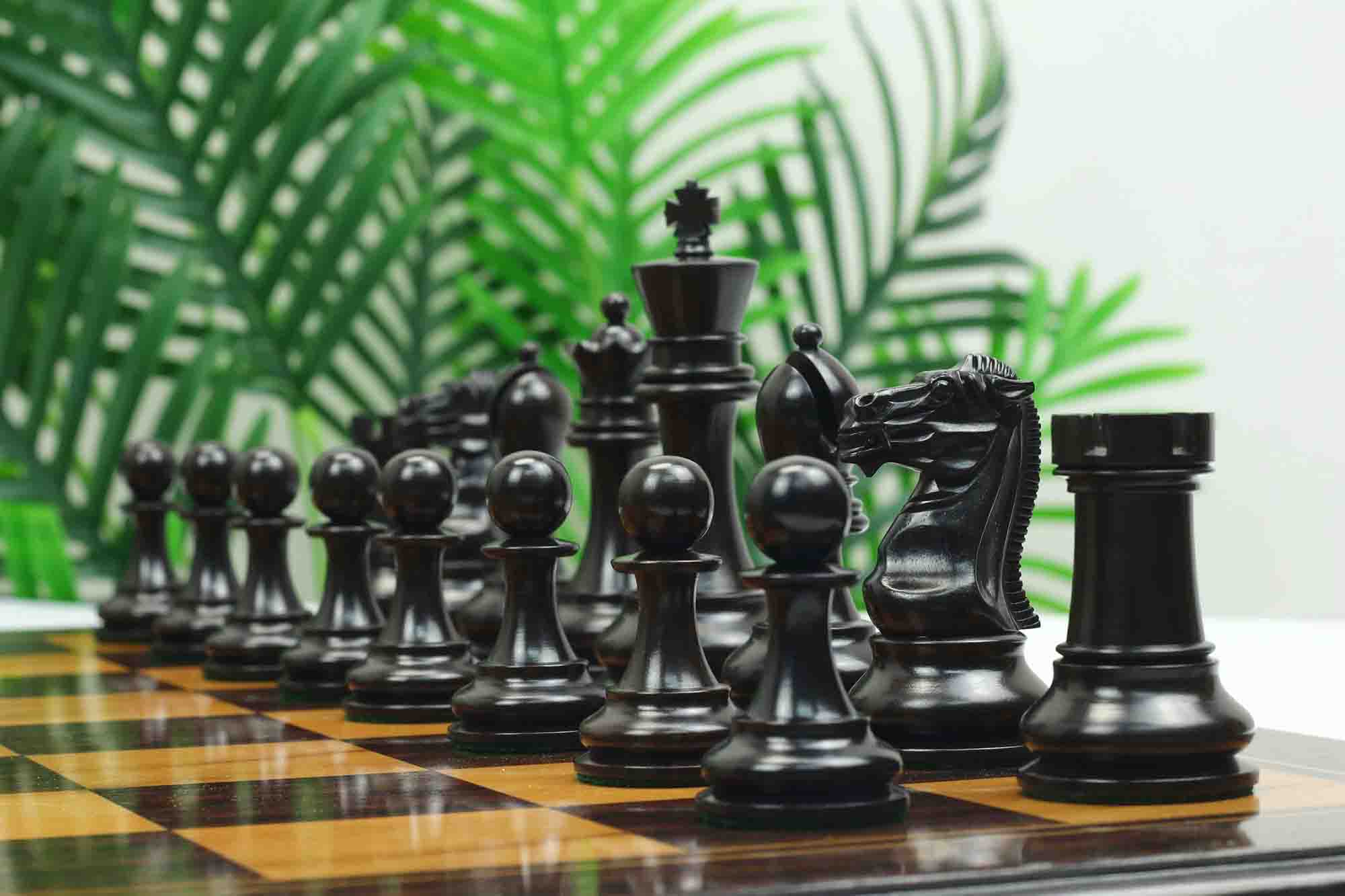 Reproduction BCC 1900-01 Edition Staunton Stroud Club Size 4.4" Antiqued Boxwood & Ebony Chessmen