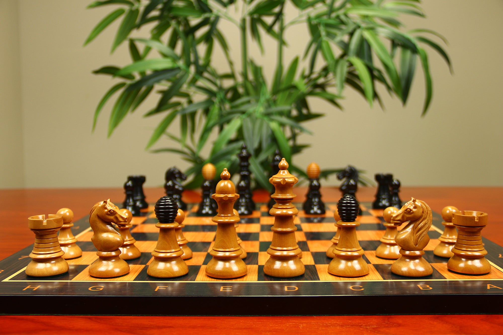 Early Old Vienna Style Coffee House 1900 Reproduction 4.5" Antiqued Boxwood/Ebony Wood Chess set