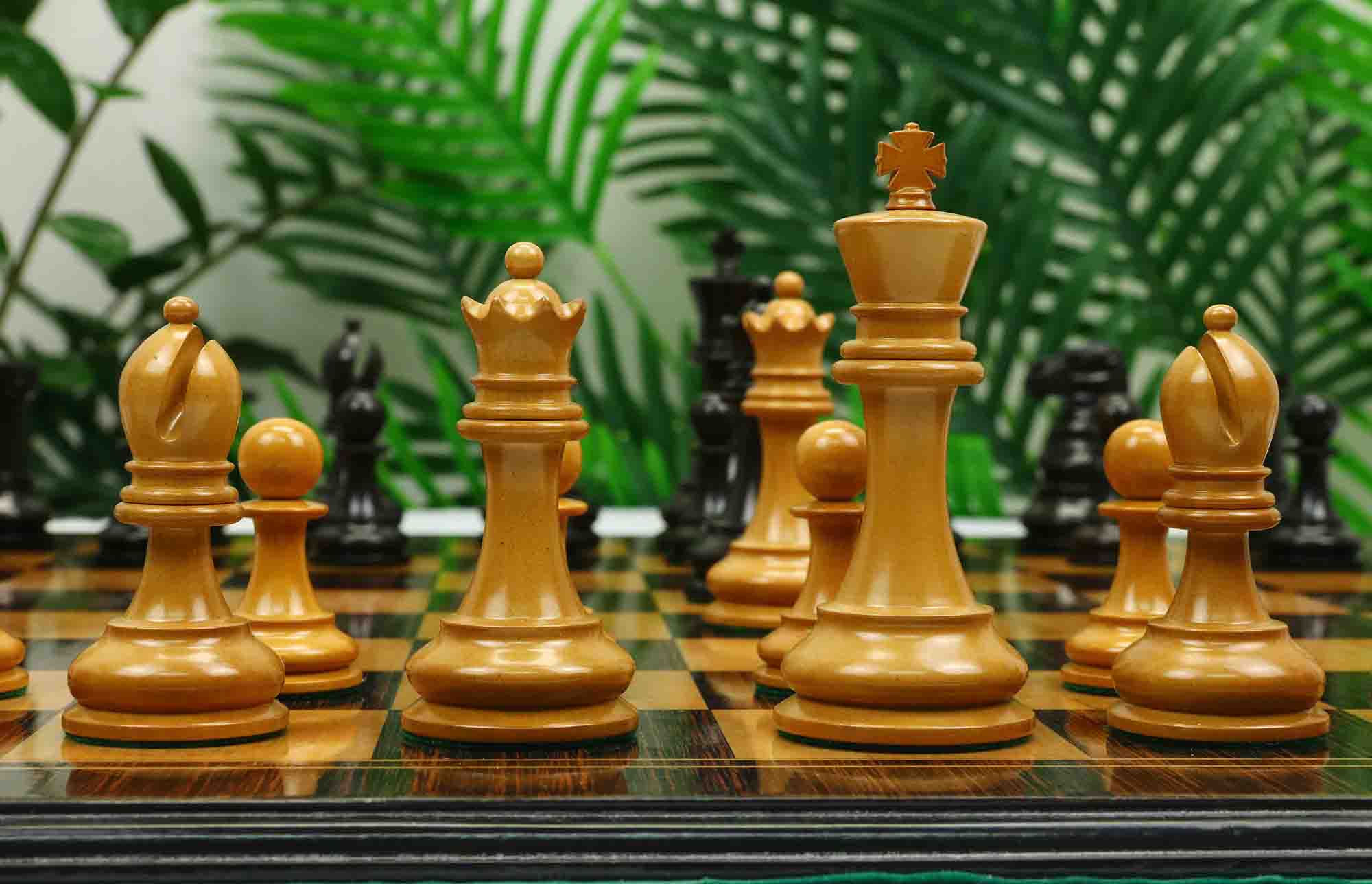 Reproduction BCC 1900-01 Edition Staunton Stroud Club Size 4.4" Antiqued Boxwood & Ebony Chessmen
