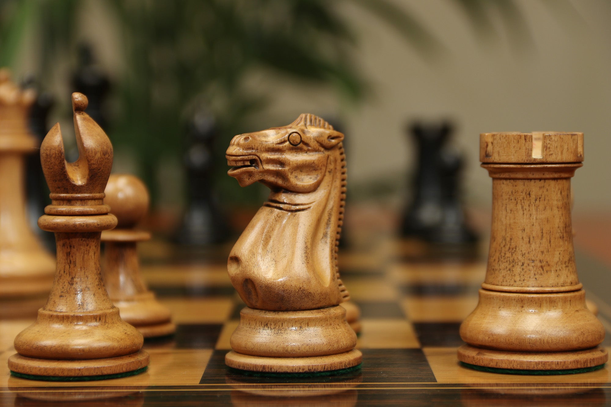 Anderson 1855-60 Reproduced 4.4" Staunton Chessmen in Distressed Boxwood & Ebonised
