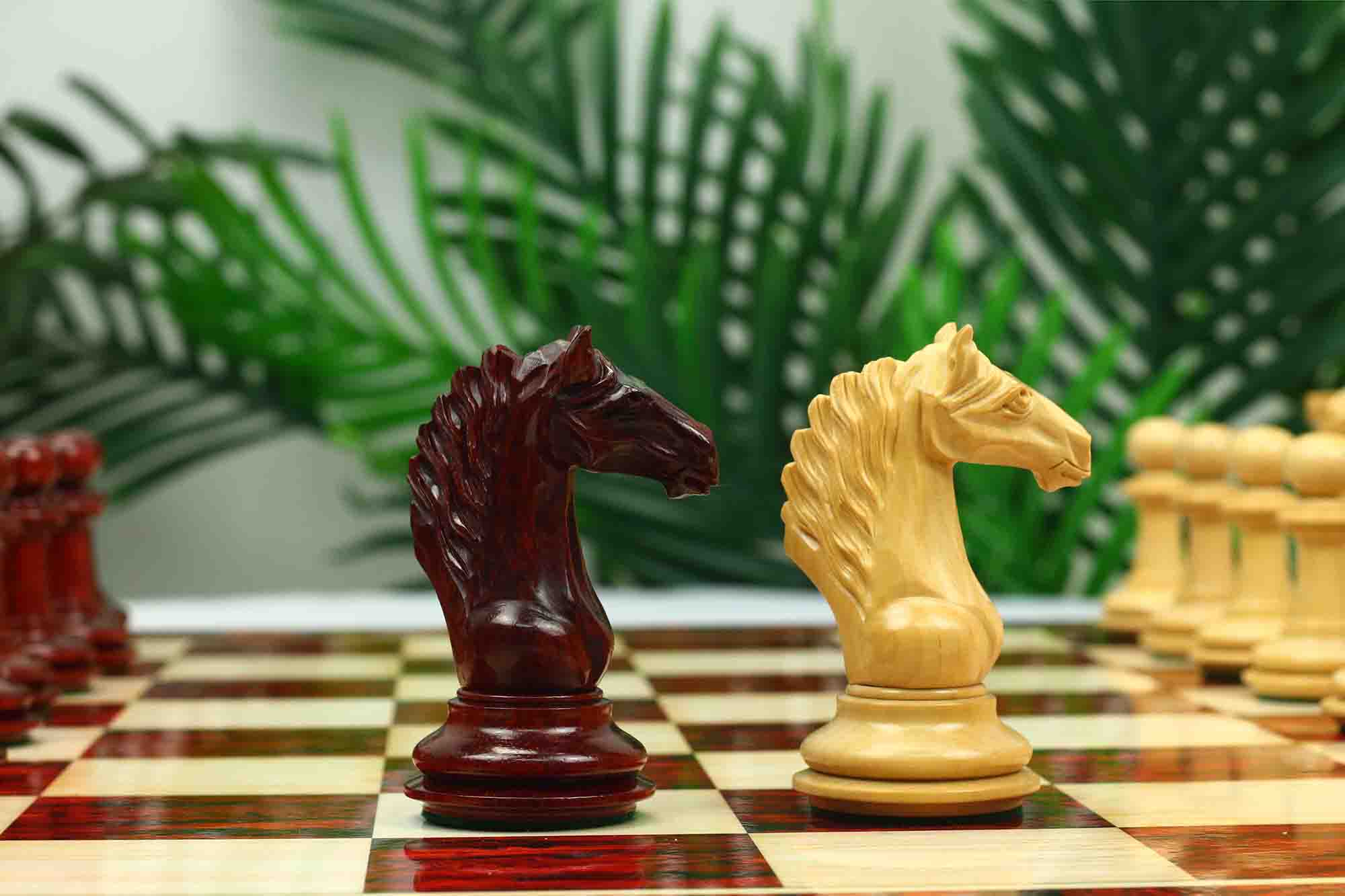 Macedon Series Luxury Staunton 4.4" Boxwood and Bud Rosewood wood Chess set