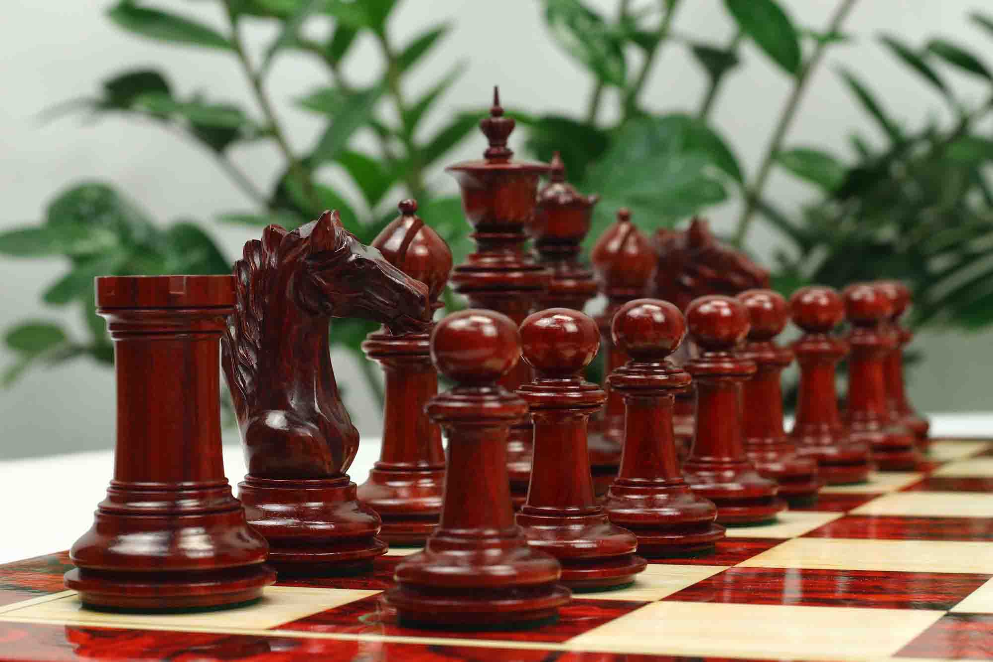 Macedon Series Luxury Staunton 4.4" Boxwood and Bud Rosewood wood Chess set