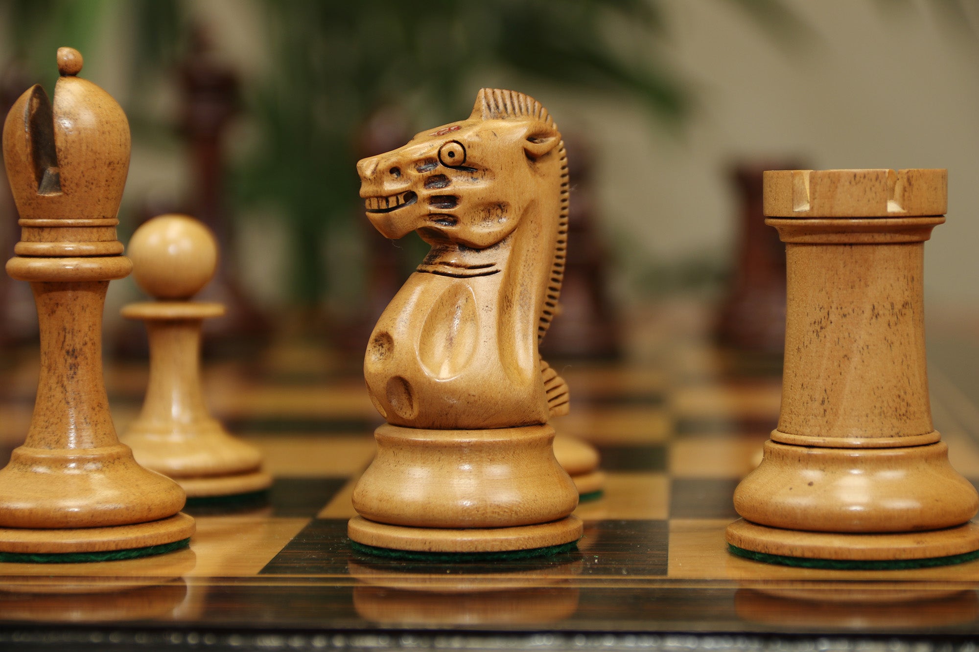 B & Company Reproduced Staunton 4.4" Chess Set in Distressed Boxwood and Mahogany