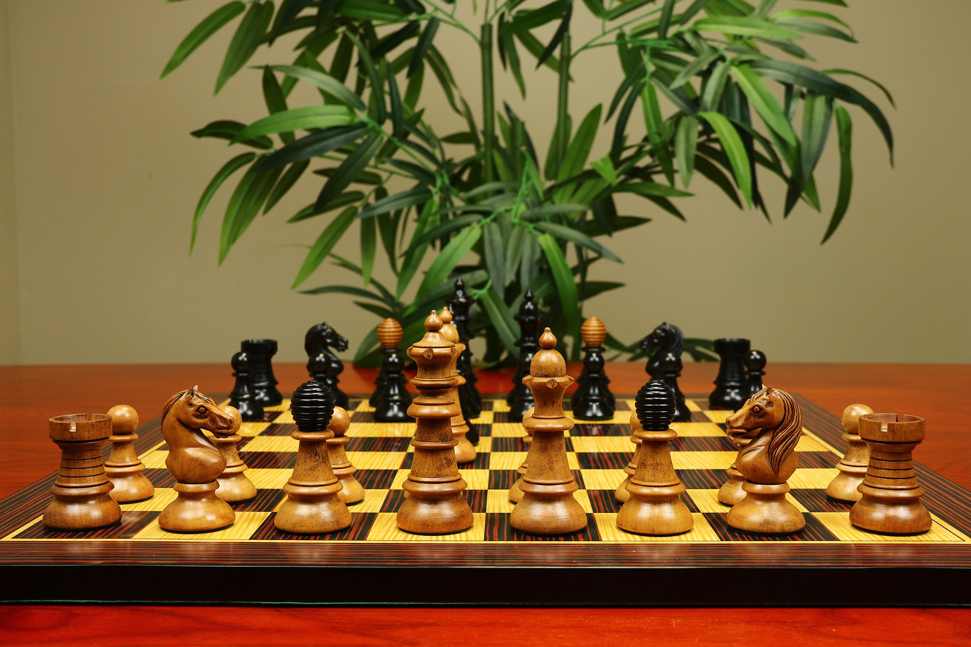 Early Old Vienna Style Coffee House 1900 Reproduction 4.5" Distressed Boxwood/Ebony Wood Chess set