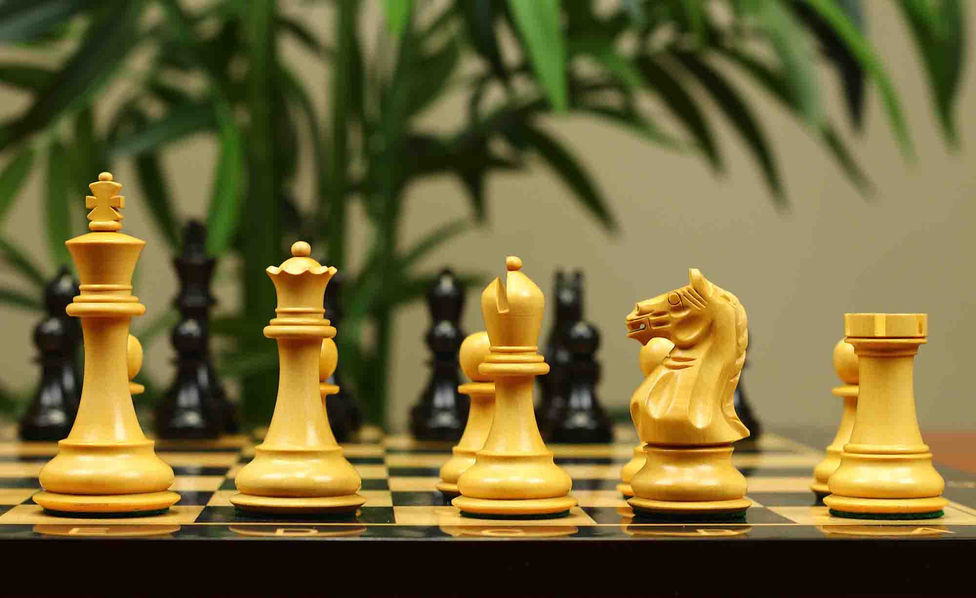 Fierce Series Chess Set 4" Staunton Chess Set - Ebony & Boxwood