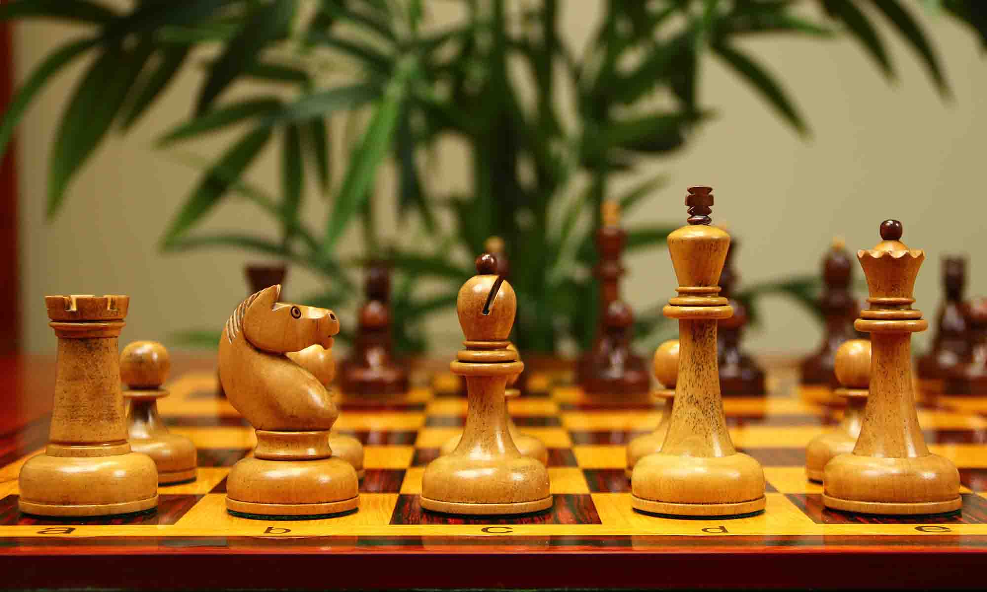 1962 Soviet Championship Historical Reproduced Tal Chess set 4" - Distressed and Mahogany Stained Boxwood