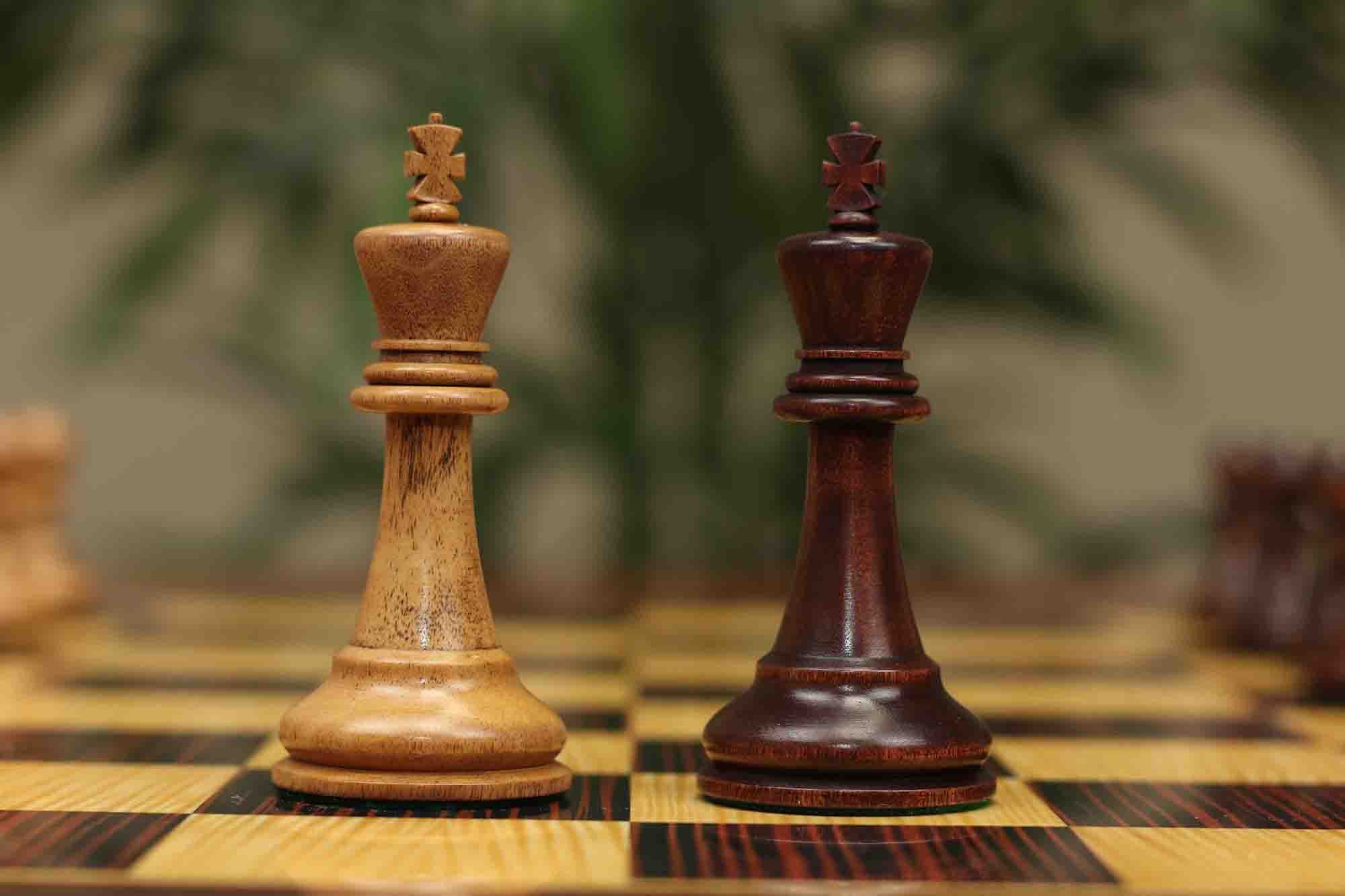 Fischer-Spassky / 1972 World Championship 3.75" Distressed Boxwood/Mahogany Stained Chessmen