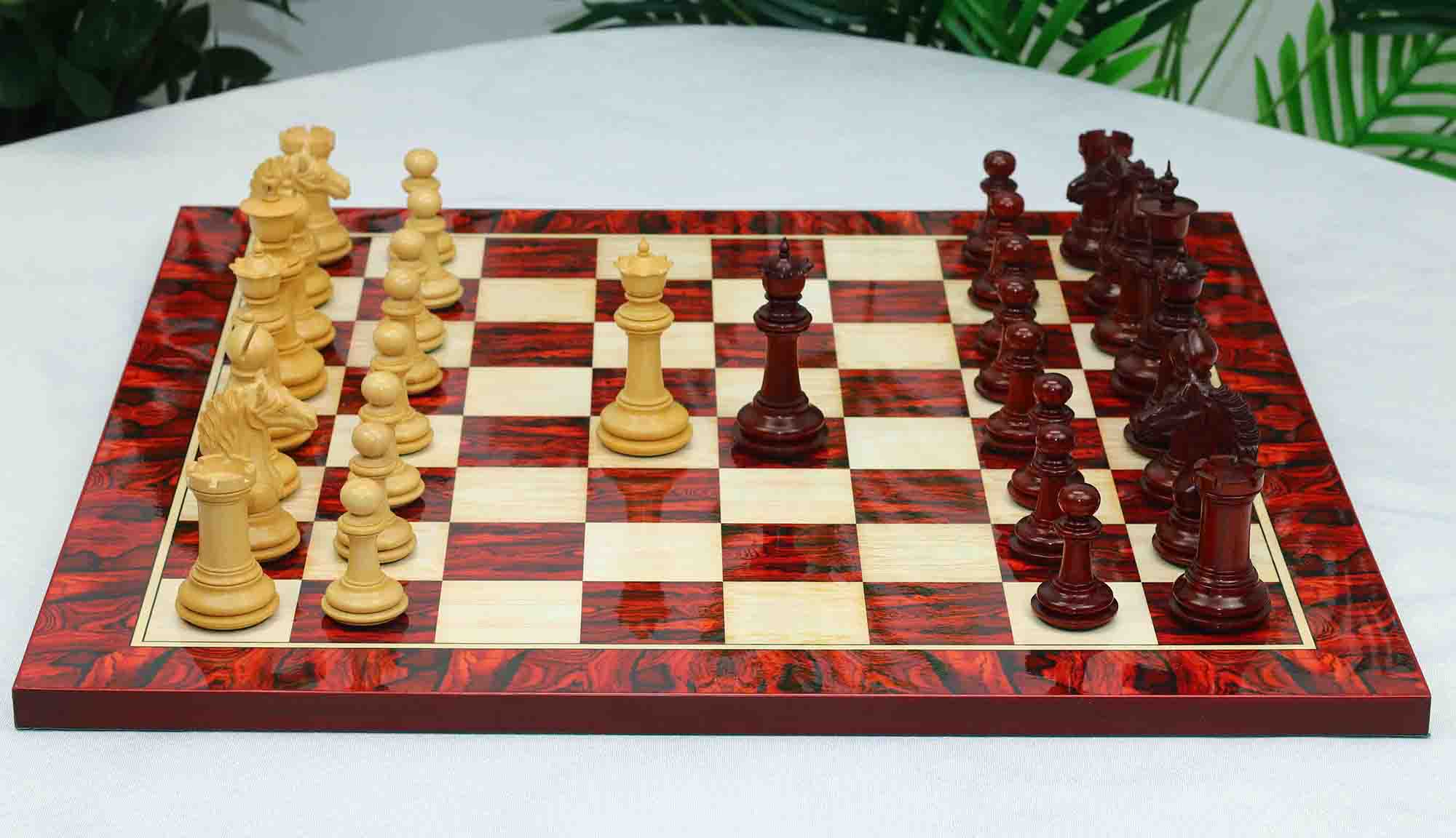 Macedon Series Luxury Staunton 4.4" Boxwood and Bud Rosewood wood Chess set