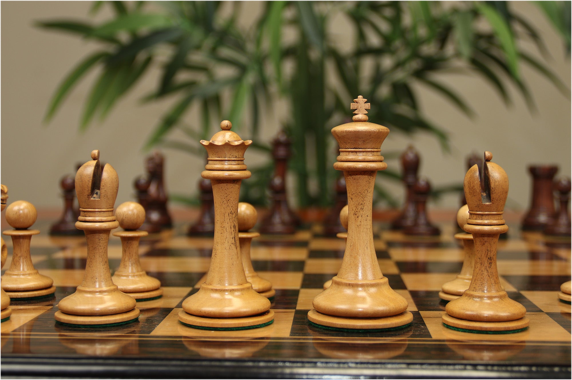 B & Company Reproduced Staunton 4.4" Chess Set in Distressed Boxwood and Mahogany