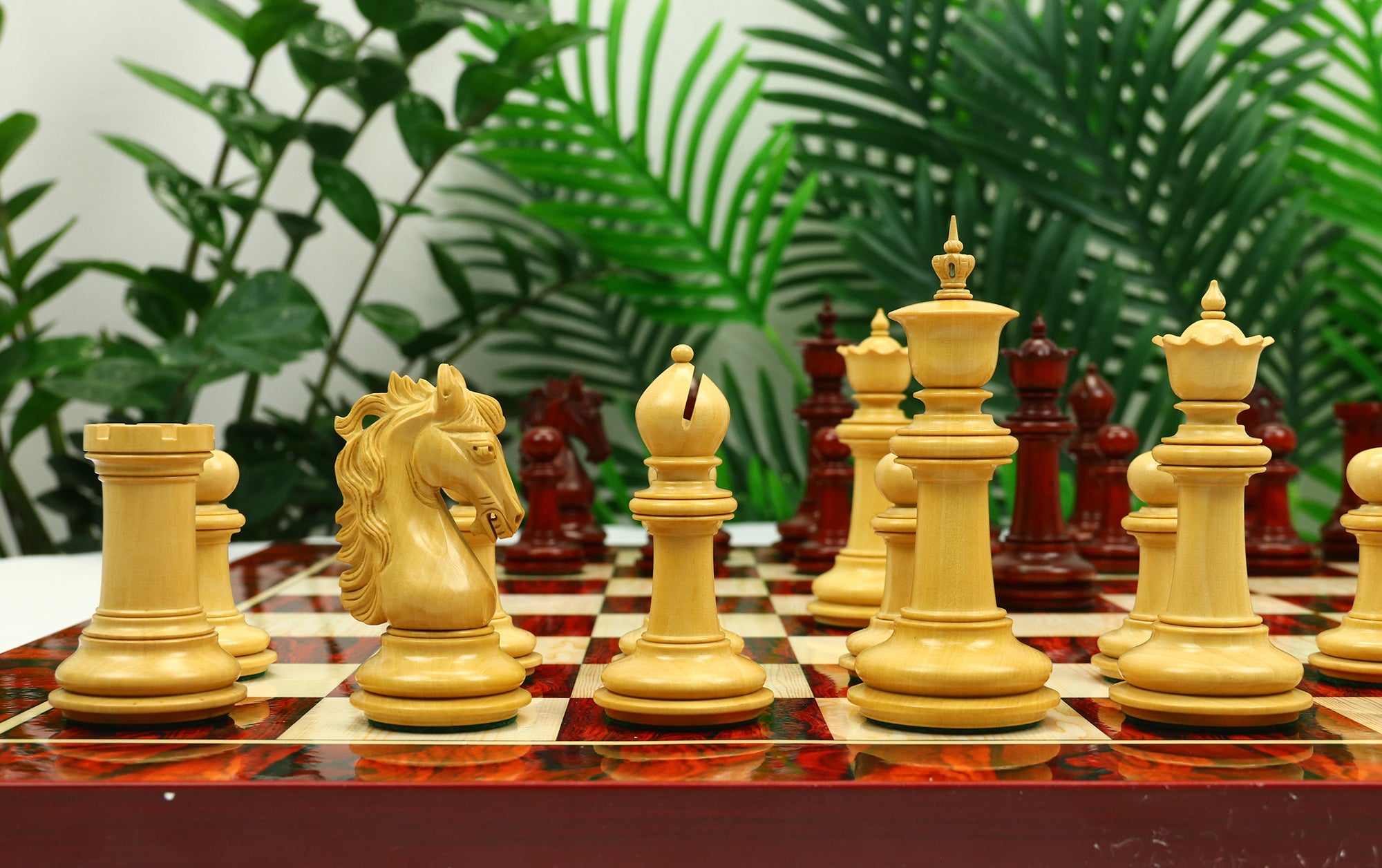 Danum Series 4.4" Premium Staunton Chess Set in Boxwood & Blood Rosewood