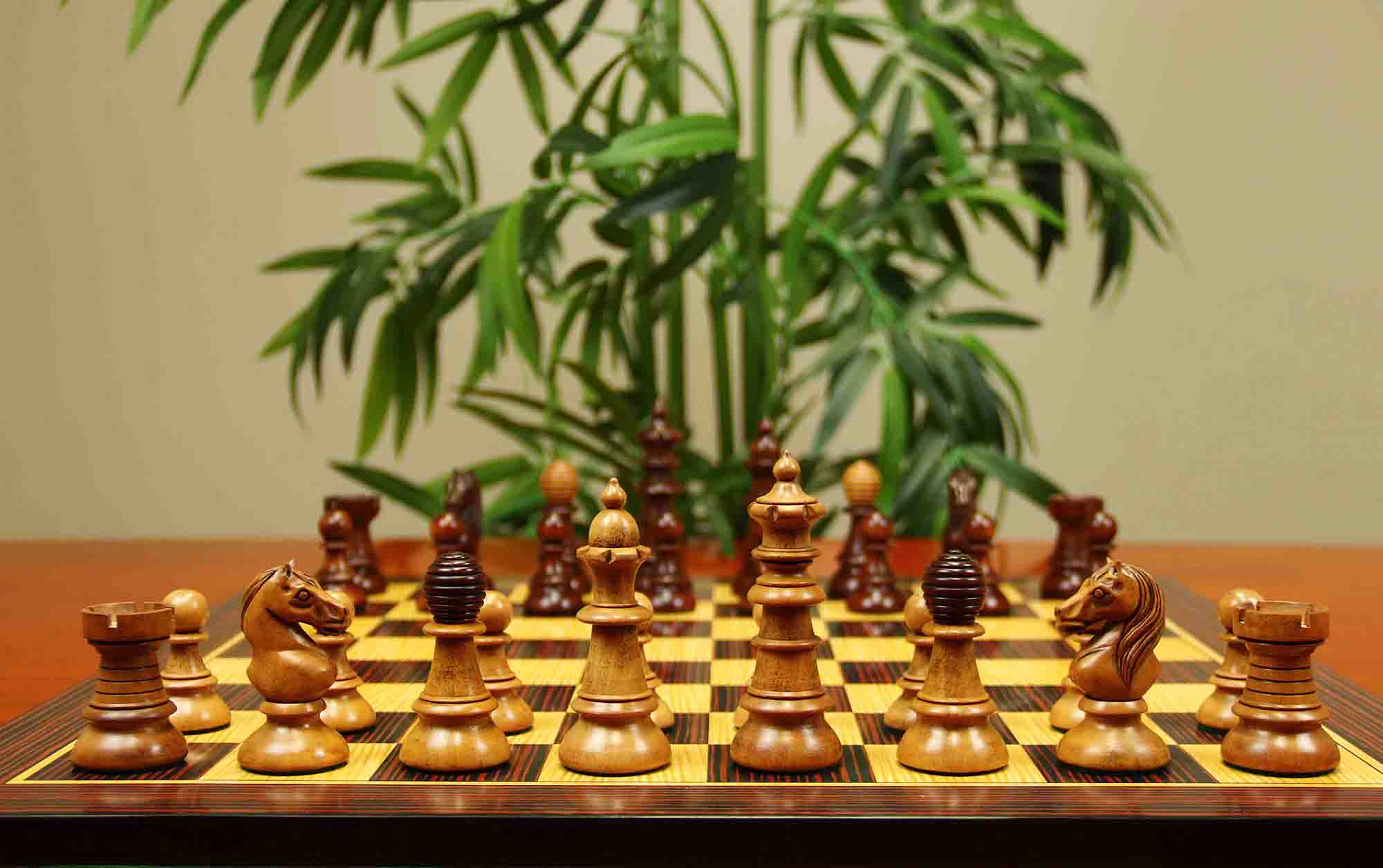 Early Old Vienna Style Coffee House 1900 Reproduction 4.5" Distressed /Mahogany Stained Chess set