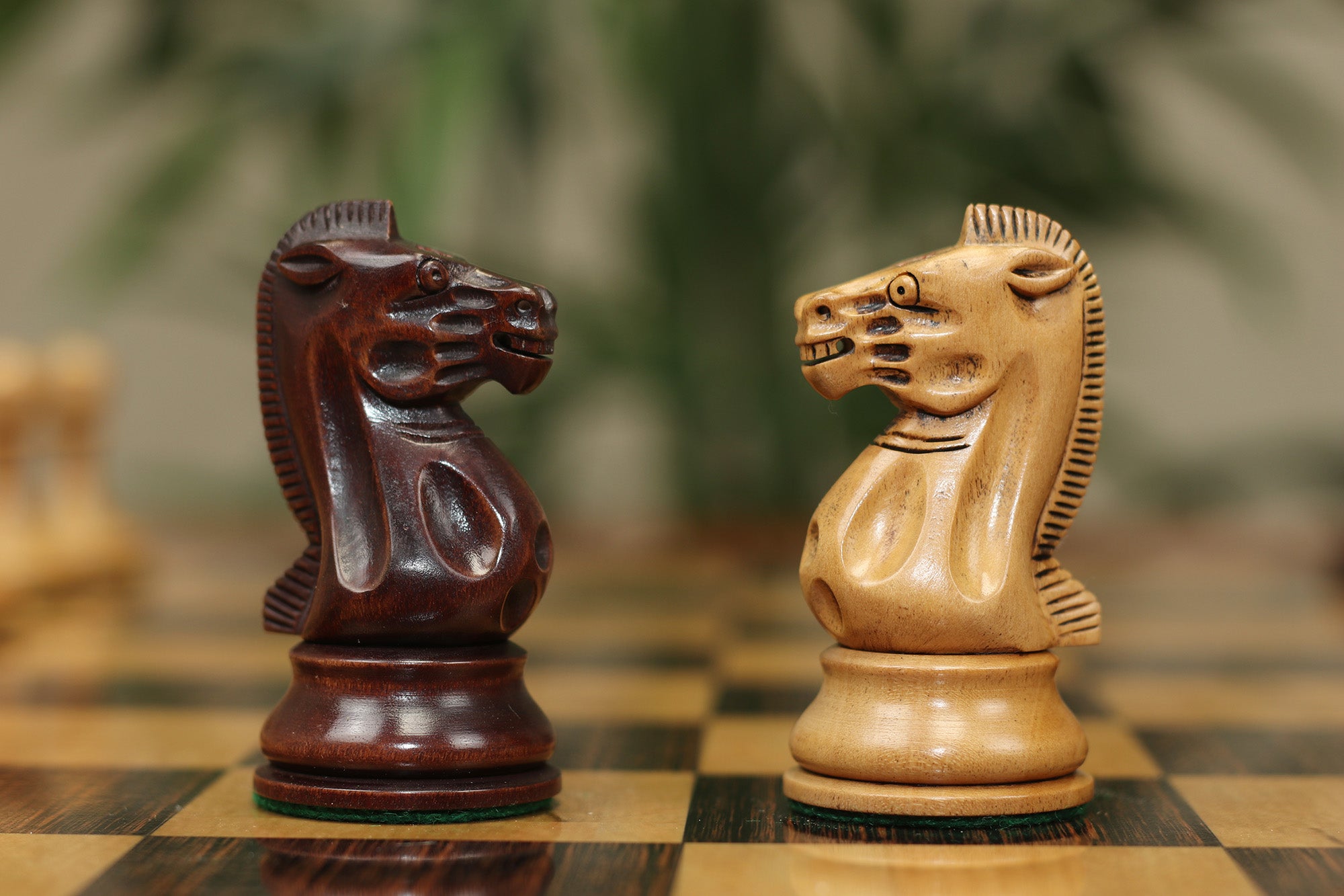 B & Company Reproduced Staunton 4.4" Chess Set in Distressed Boxwood and Mahogany