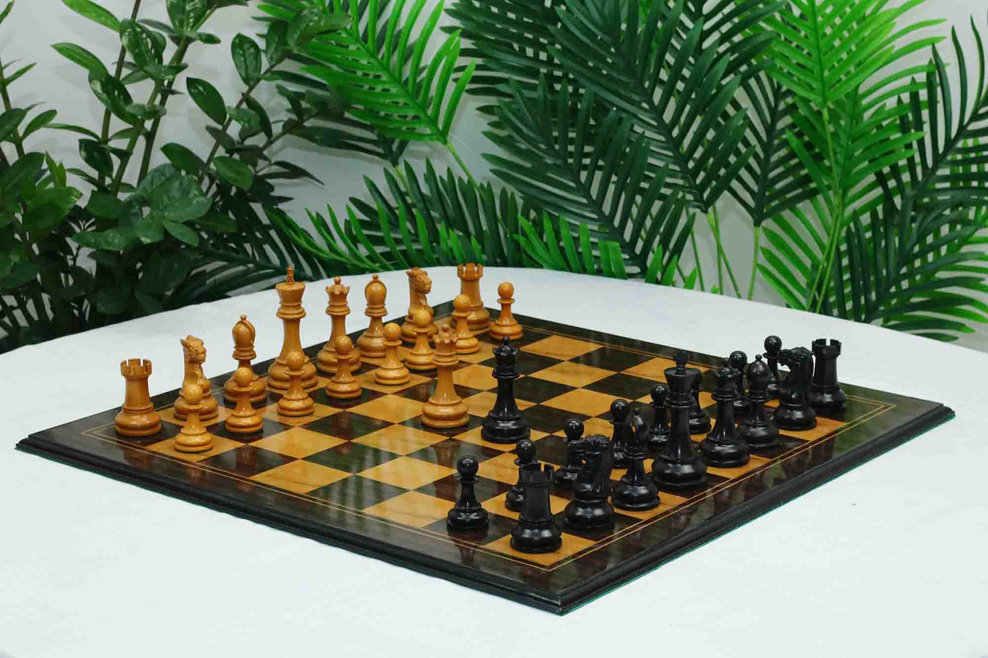Reproduction BCC 1900-01 Edition Staunton Stroud Club Size 4.4" Antiqued Boxwood & Ebony Chessmen