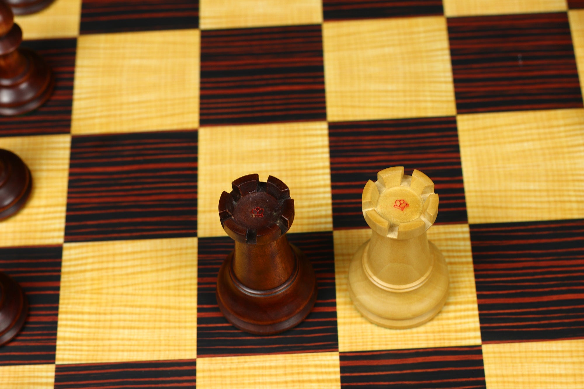 1851-52 Early 2880 Jaques of London Reproduced Vintage 4.4" Chess set Non-Antiqued/Mahogany Stained Boxwood wood