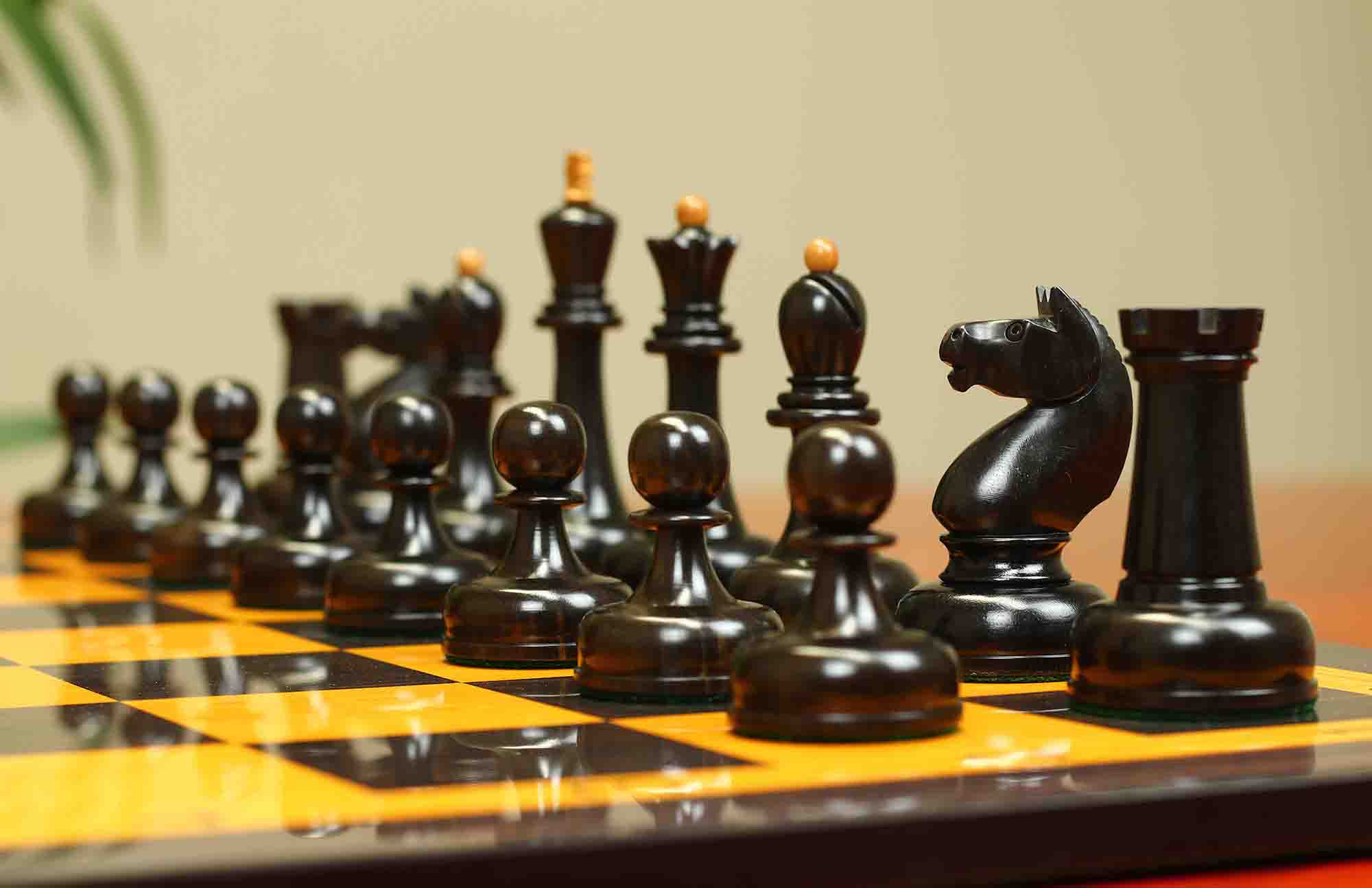 1962 Soviet Championship Historical Reproduced Tal Chess set 4" - Antiqued Boxwood and Ebony