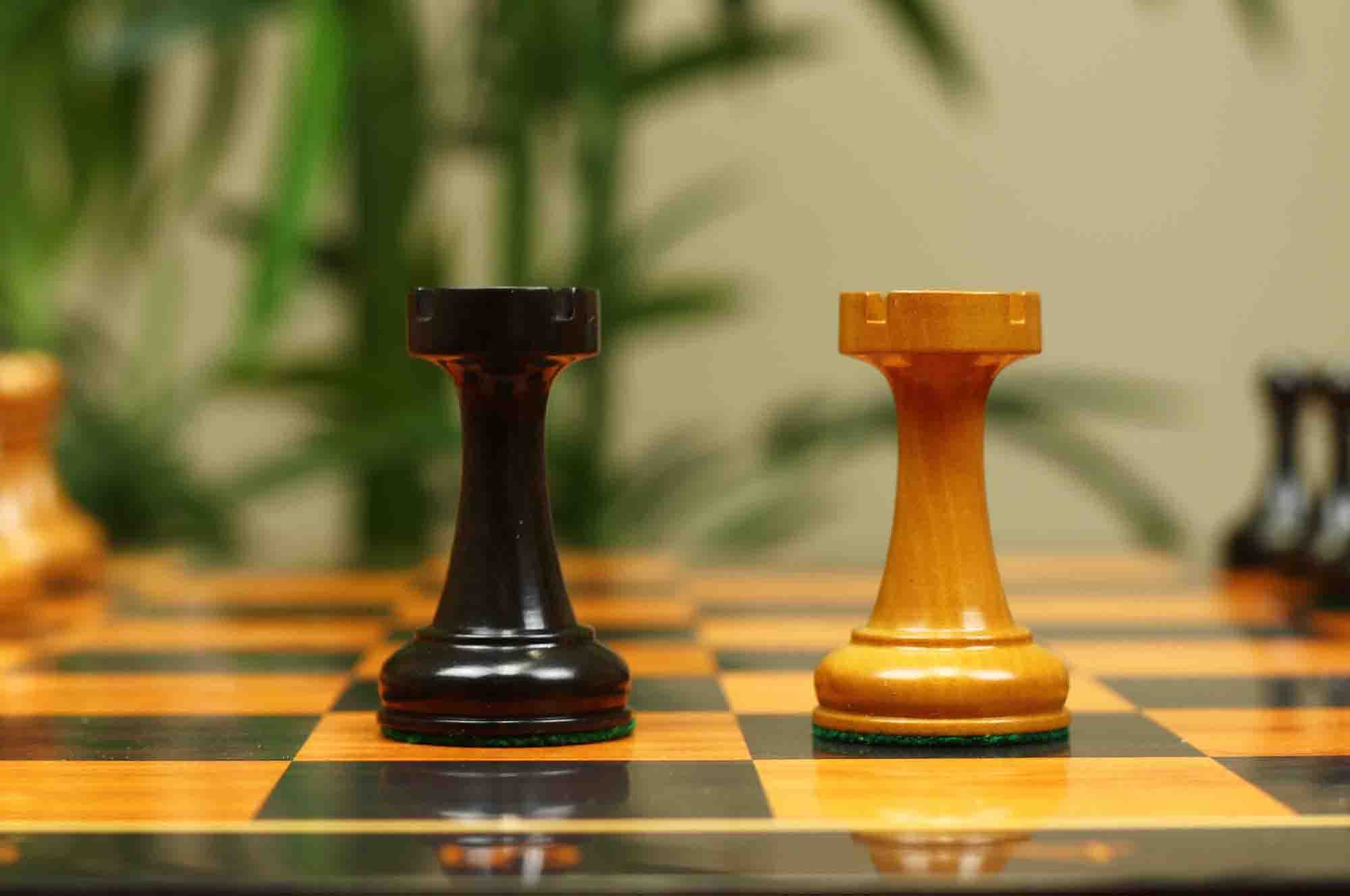 Soviet USSR 1970 Reproduced 4" Chess set in Ebony and Antiqued Boxwood