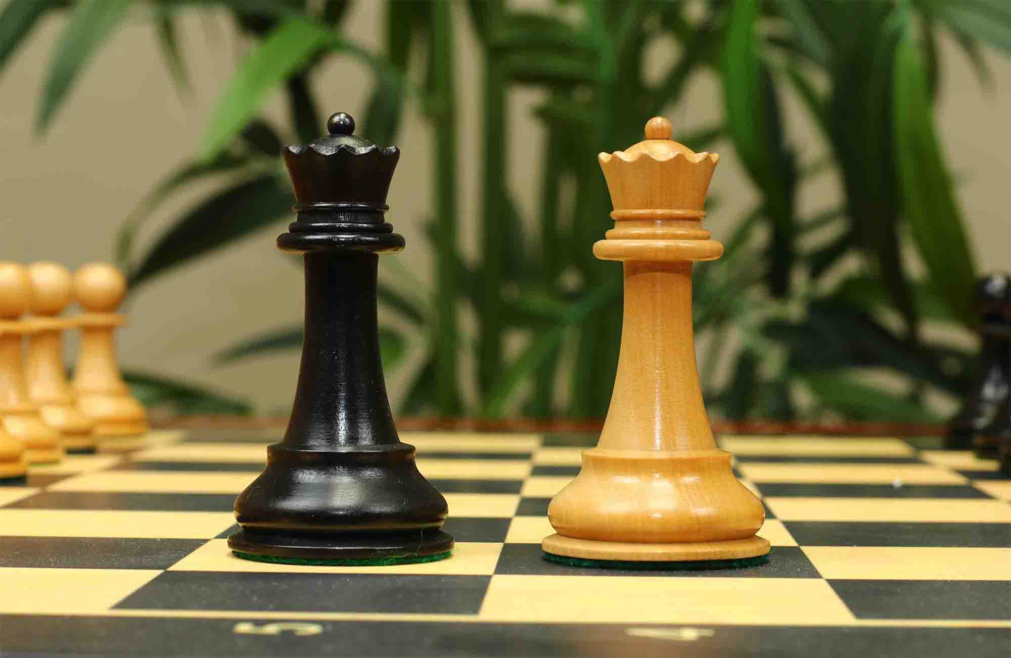 17th Olympiad Havana 1966 Circa Reproduction 3.78" Staunton Chessmen Natural/Ebonised Boxwood