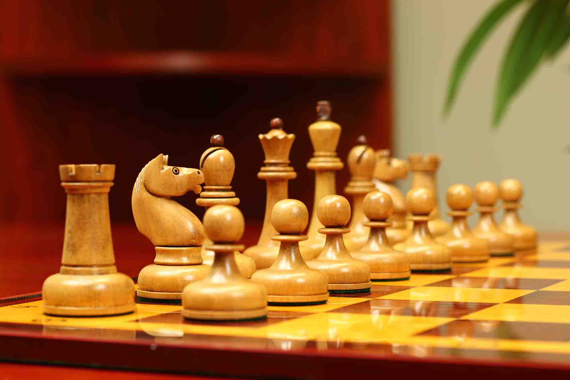 1962 Soviet Championship Historical Reproduced Tal Chess set 4" - Distressed and Mahogany Stained Boxwood