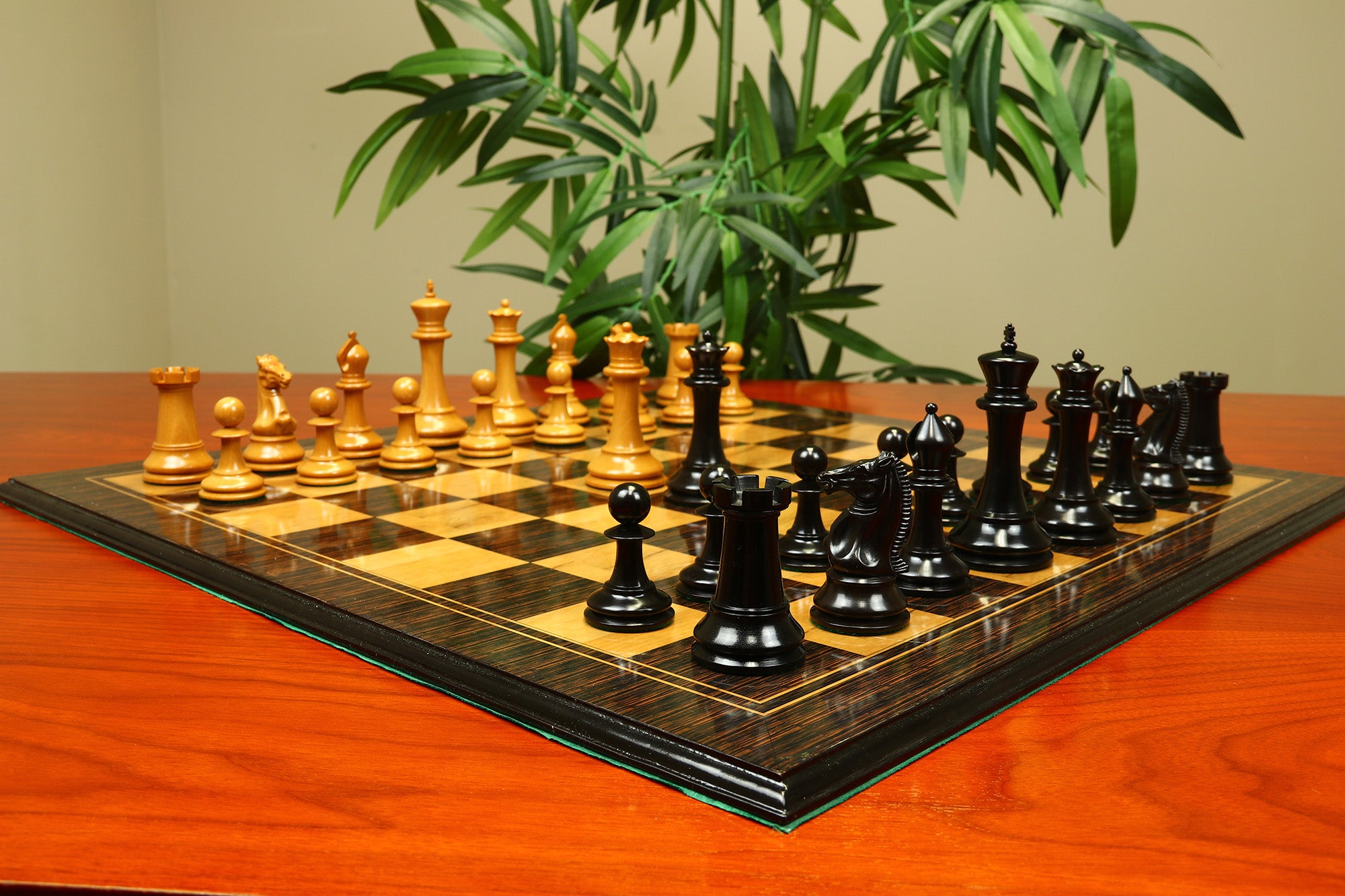 1851-52 Early 2880 Jaques of London Reproduced Vintage 4.4" Chess set Antiqued Boxwood/ Ebony wood