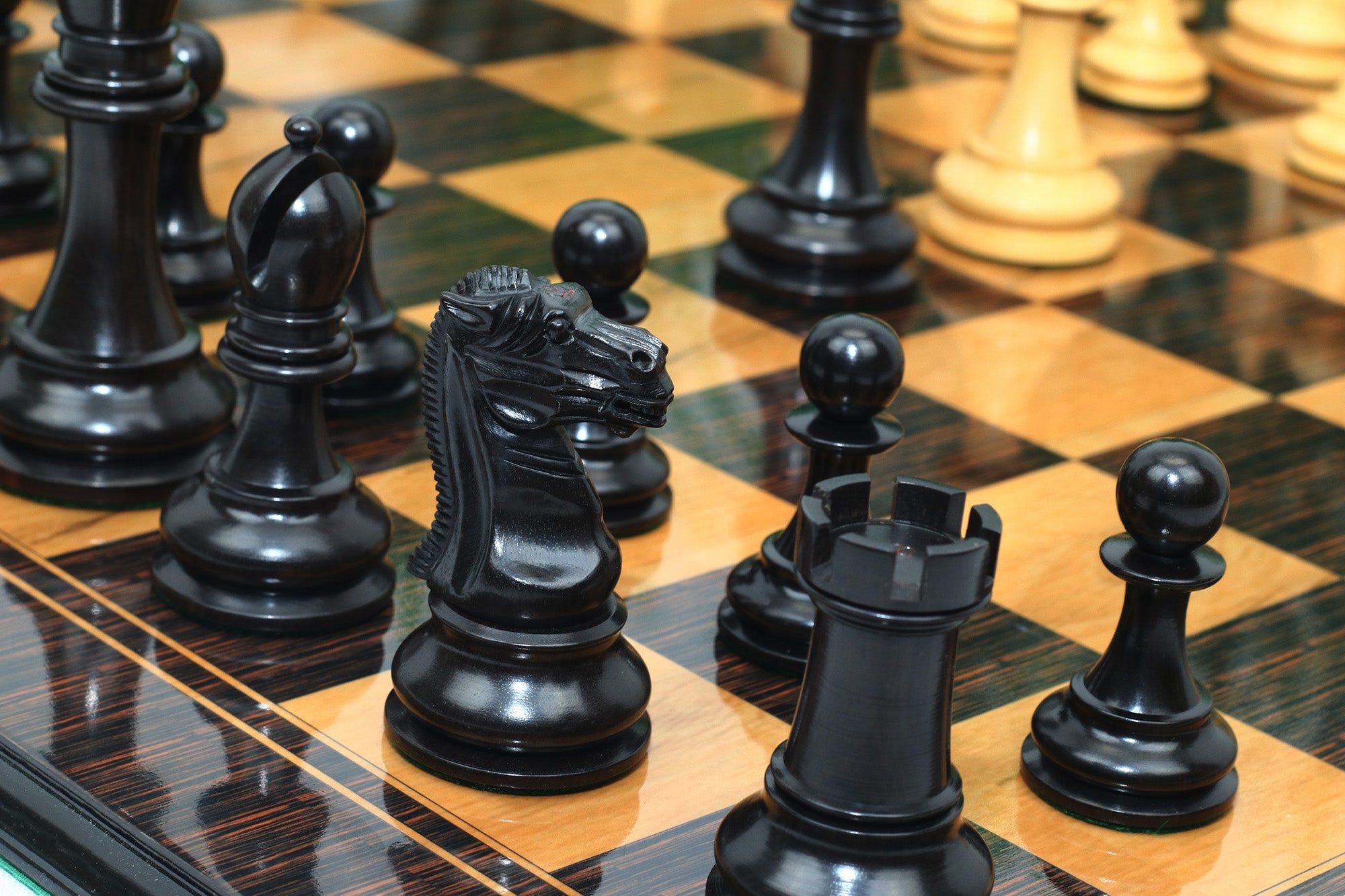 Reproduction BCC 1900-01 Edition Staunton Stroud Club Size 4.4" Natural Boxwood & Ebony Chessmen