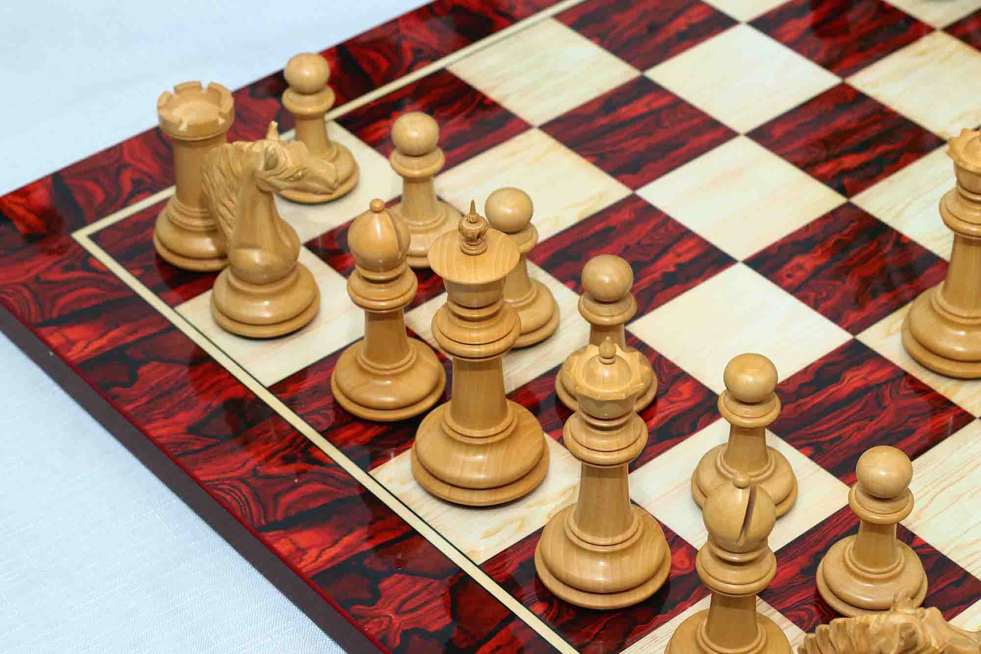 Macedon Series Luxury Staunton 4.4" Boxwood and Bud Rosewood wood Chess set