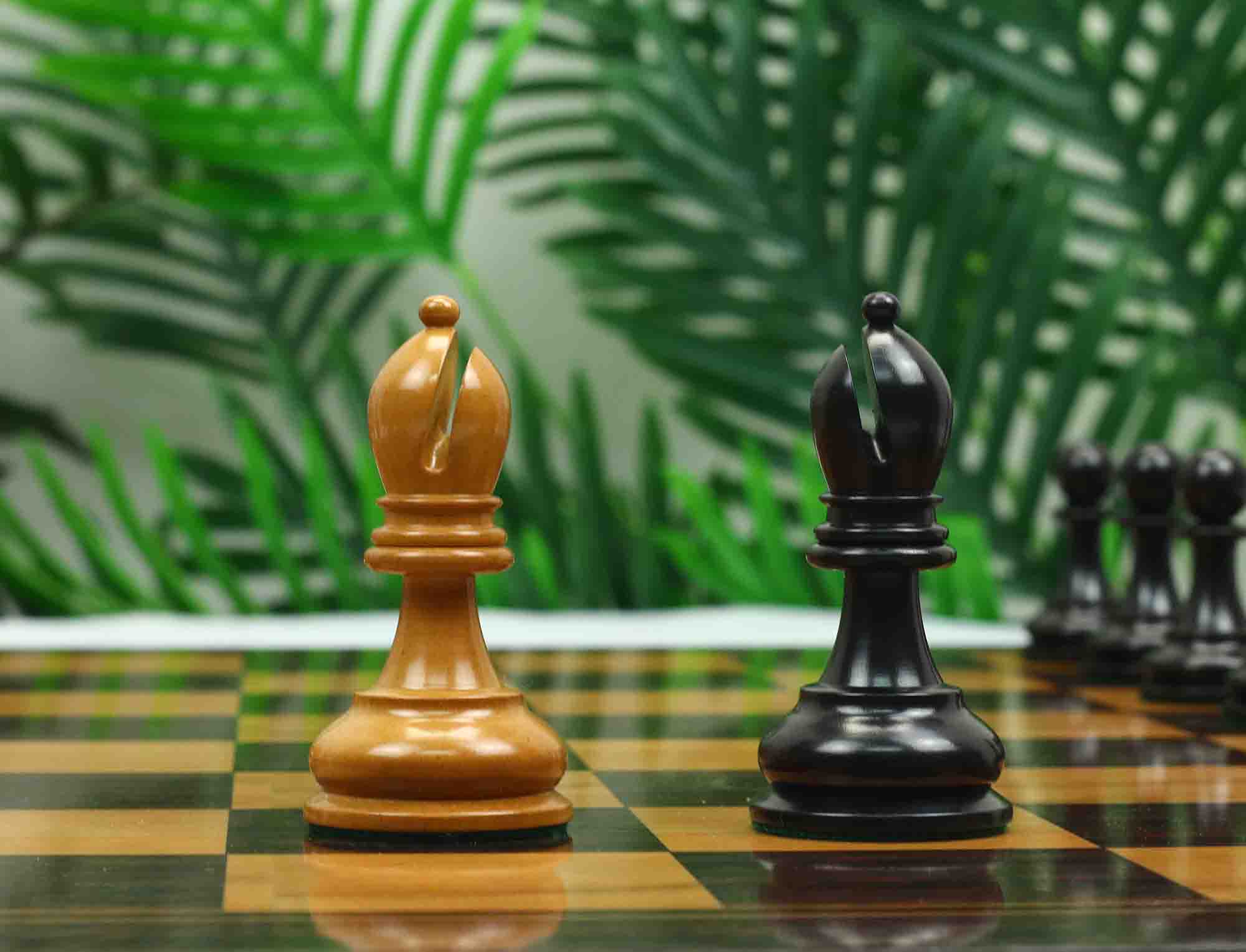 Reproduction BCC 1900-01 Edition Staunton Stroud Club Size 4.4" Antiqued Boxwood & Ebony Chessmen