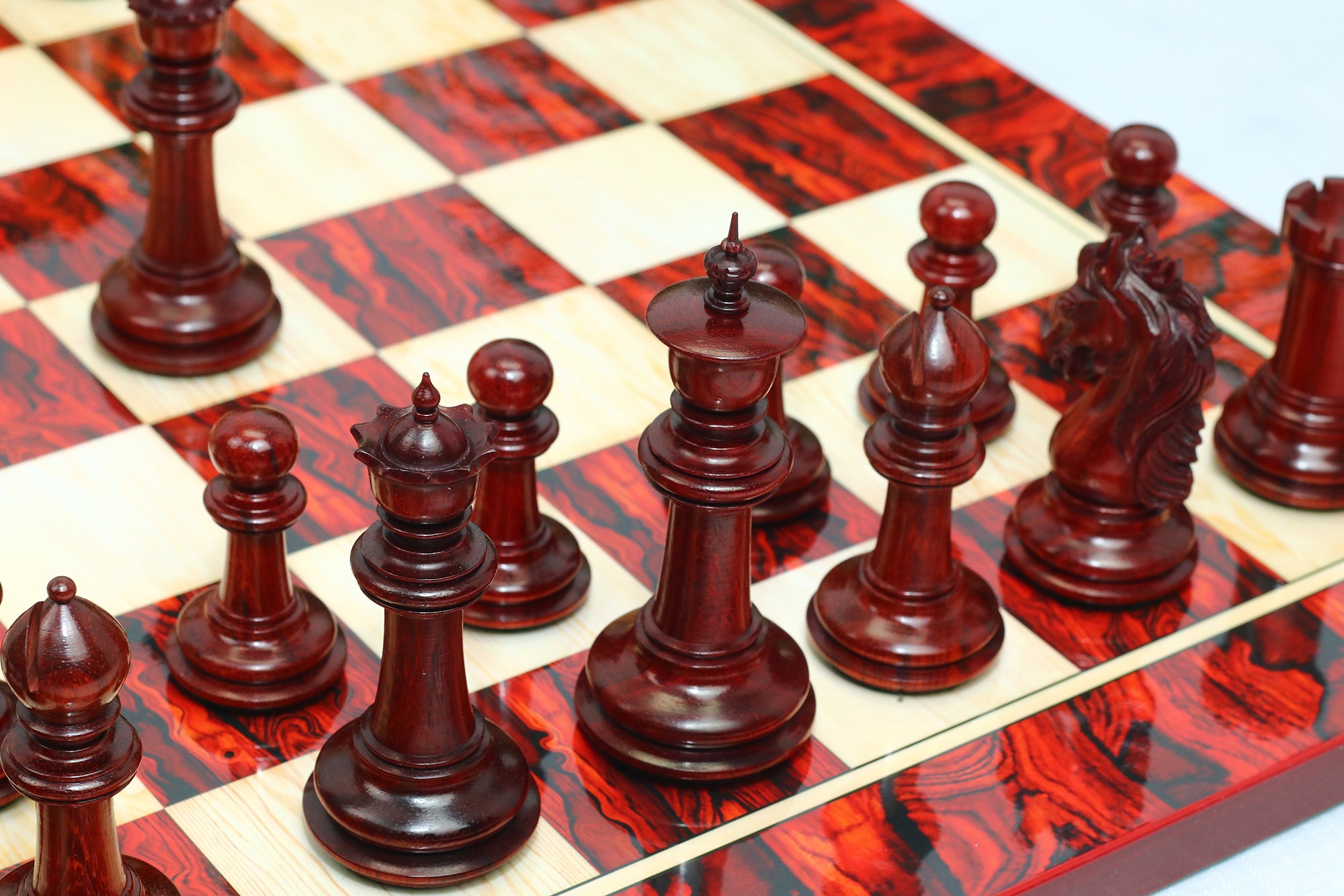 Danum Series 4.4" Premium Staunton Chess Set in Boxwood & Blood Rosewood