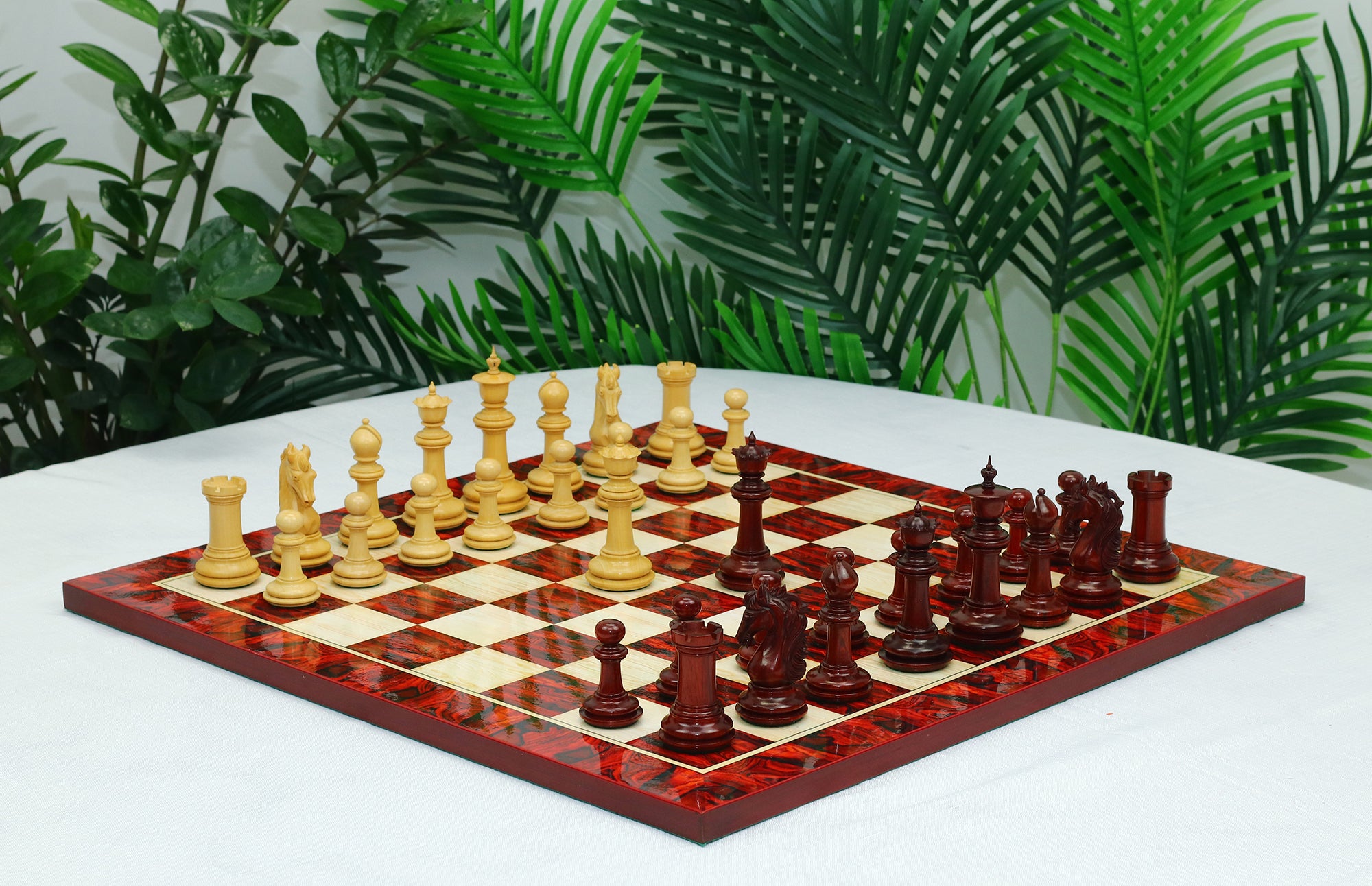 Danum Series 4.4" Premium Staunton Chess Set in Boxwood & Blood Rosewood