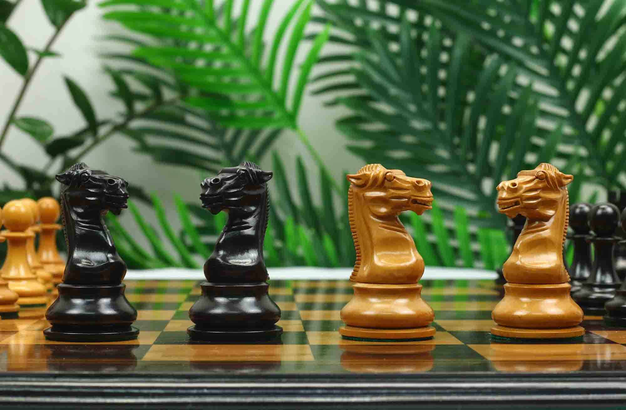 Reproduction BCC 1900-01 Edition Staunton Stroud Club Size 4.4" Antiqued Boxwood & Ebony Chessmen