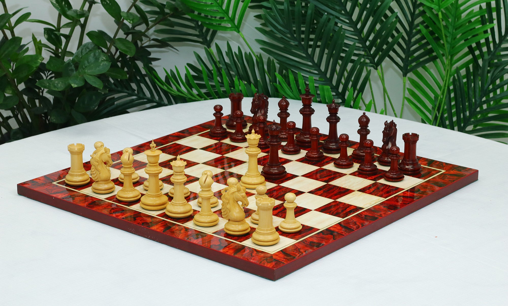 Danum Series 4.4" Premium Staunton Chess Set in Boxwood & Blood Rosewood