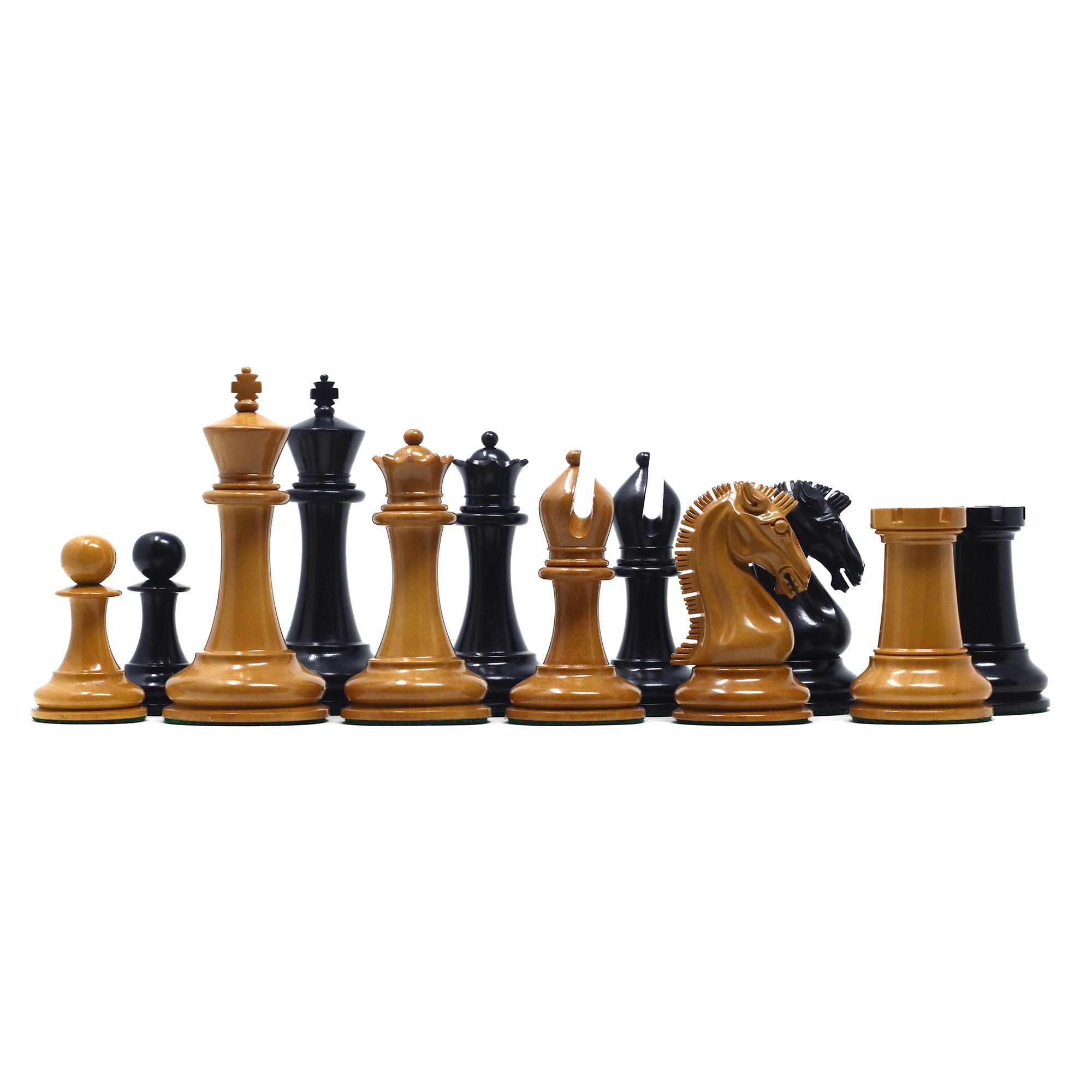 Commemorative Signature Series 3.625" Staunton Chessmen in Antiqued Boxwood/Ebony