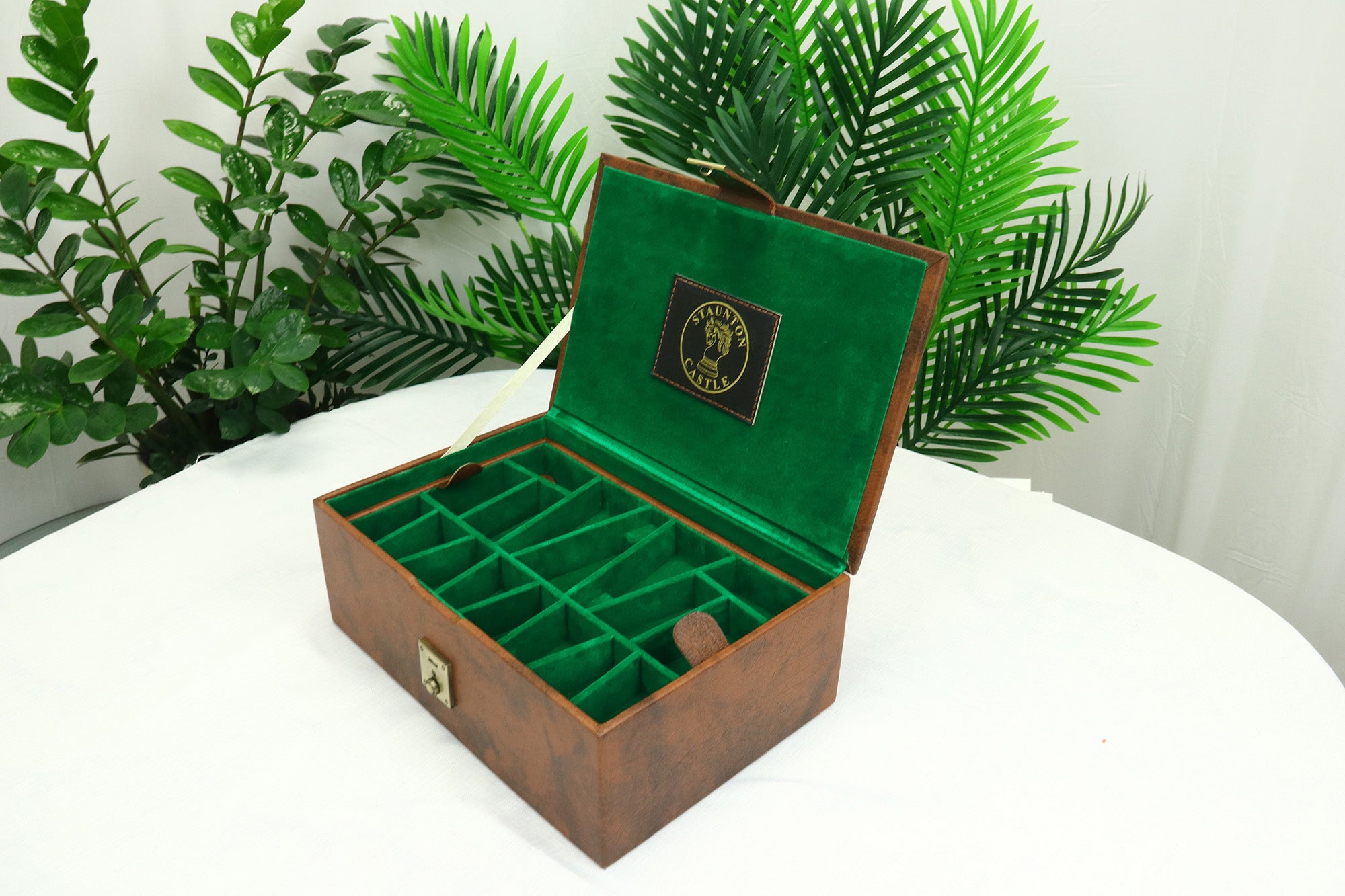 Brown Leatherette Chess Presentation Coffer with straight compartments for 4.125" to 4.4" Chess Pieces