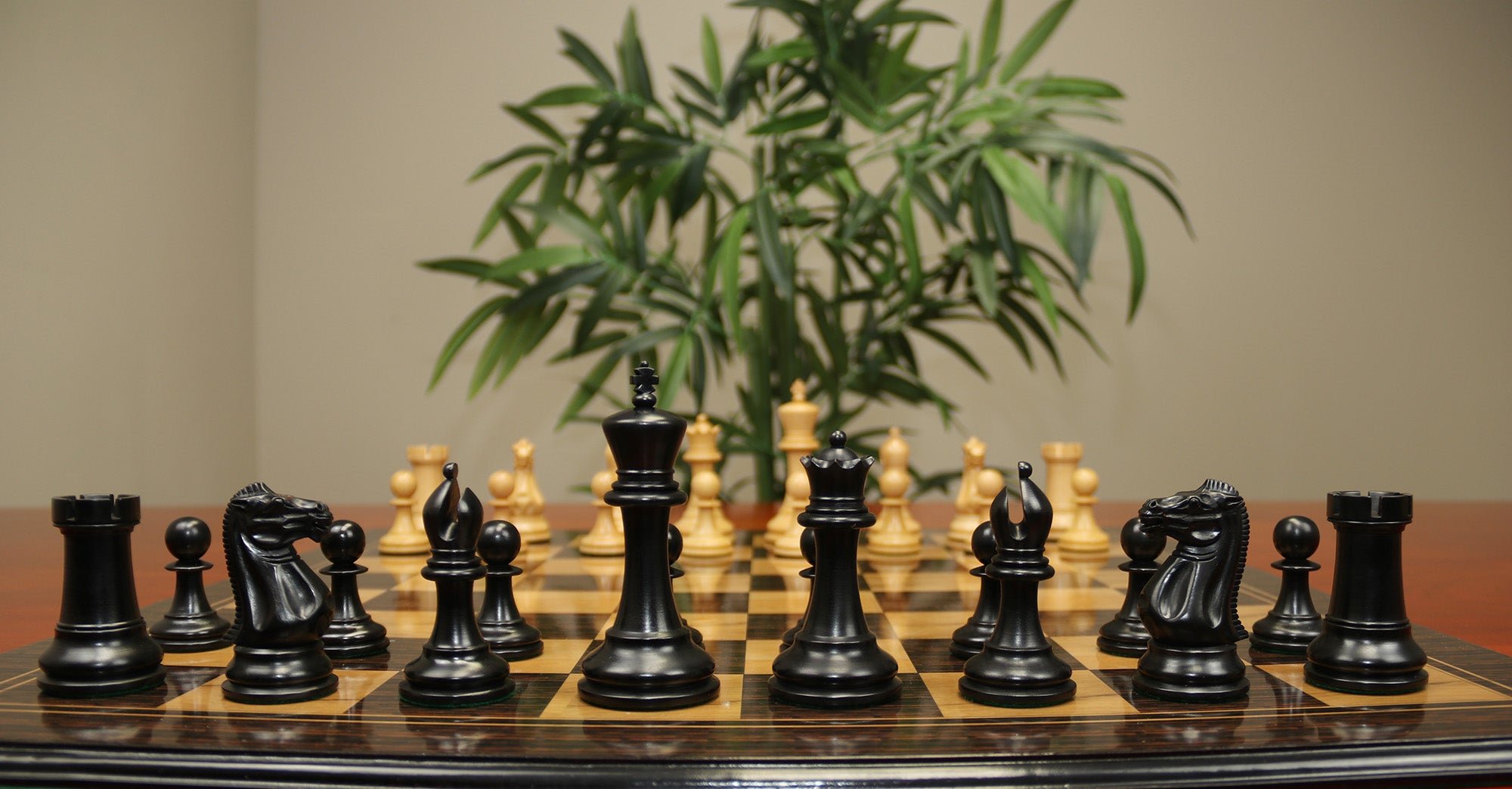 Anderson 1855-60 Reproduced 4.4" Staunton Chessmen in Non-Antiqued Boxwood & Ebonised