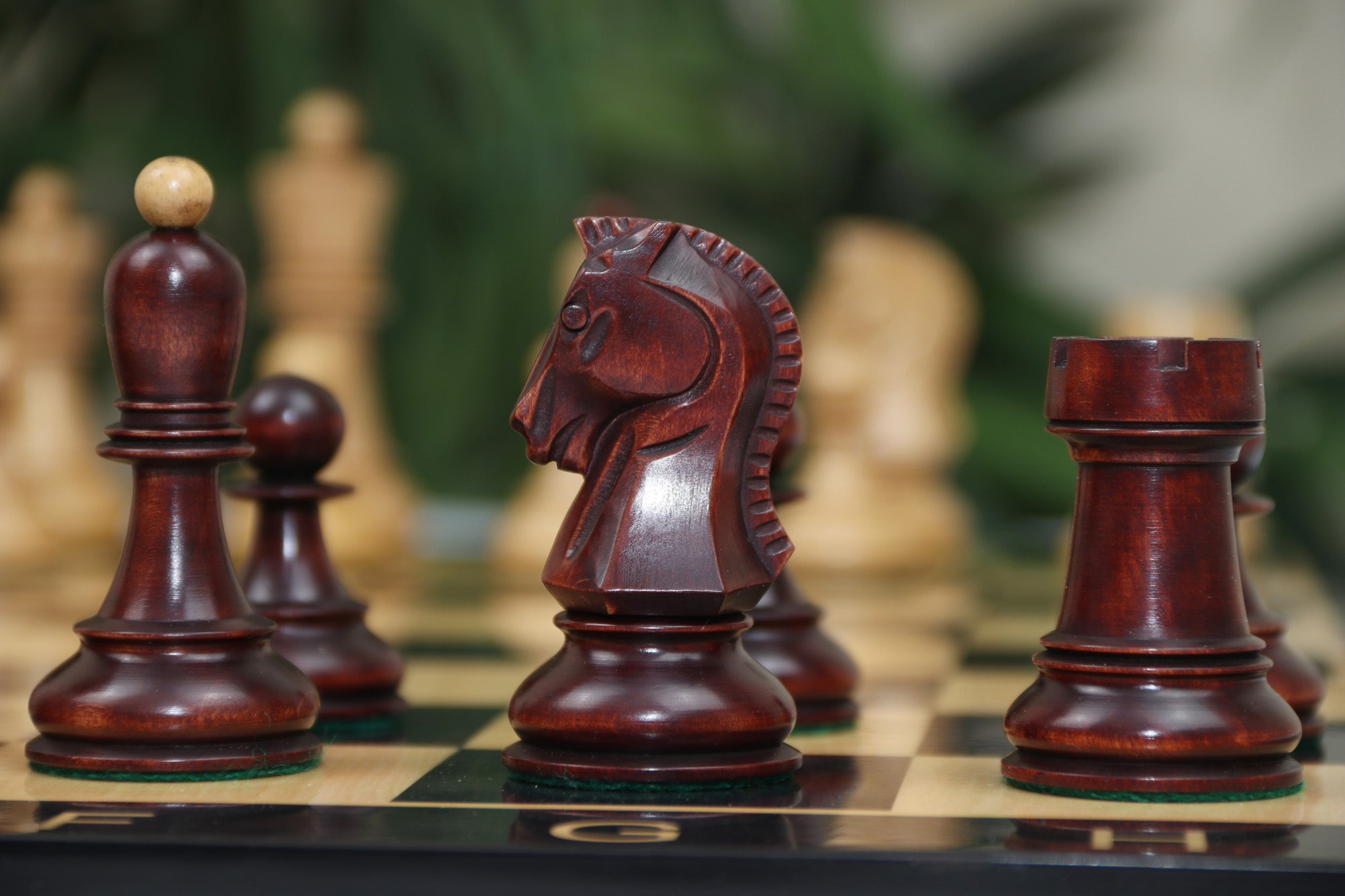 The Fischer Dubrovnik 1970 Upgraded Version Chess set in Distressed and Mahogany Stained Boxwood