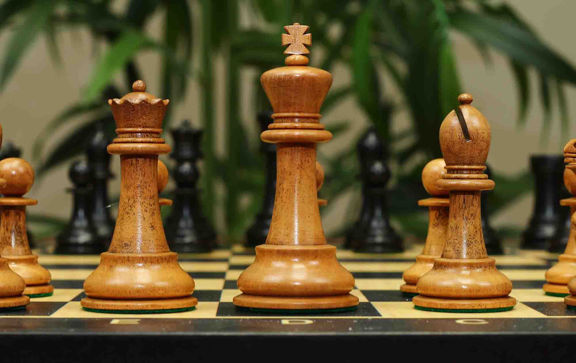 17th Olympiad Havana 1966 Circa Reproduction 3.78" Staunton Chessmen Distressed/Ebonised Boxwood