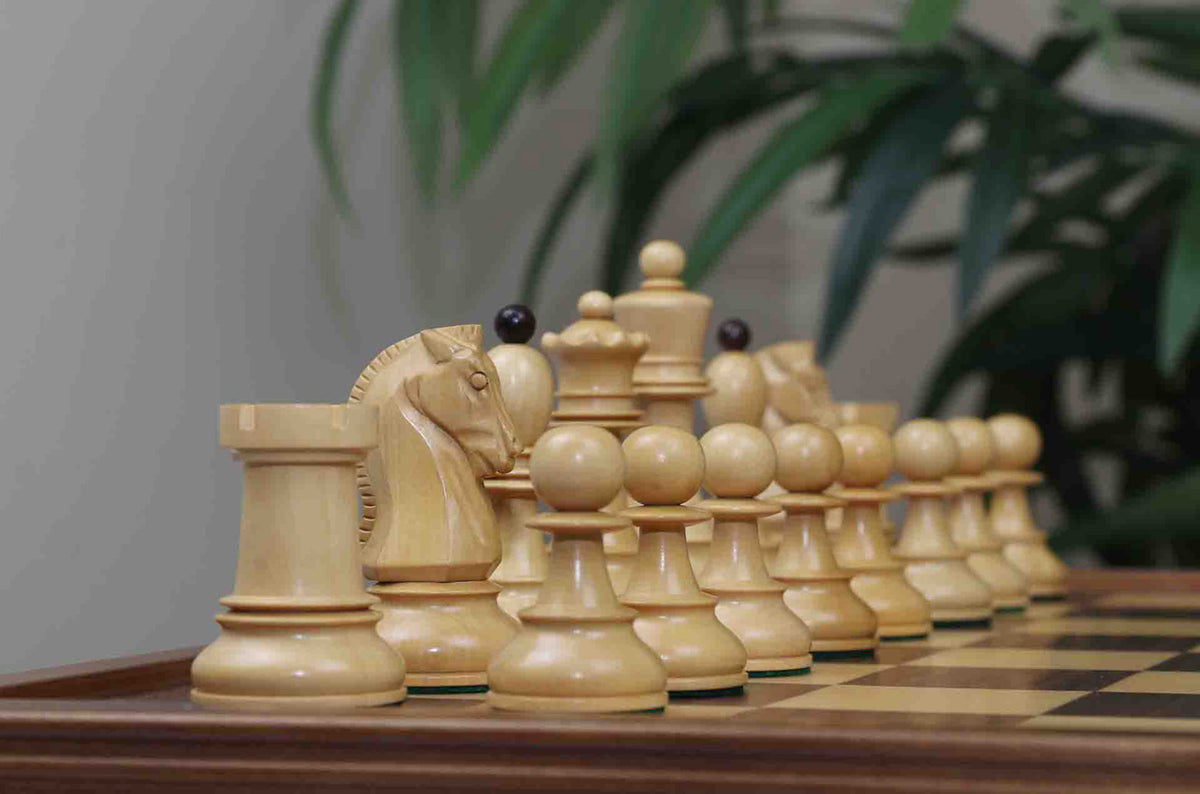 Dubrovnik Series 1950 Vintage Reproduction 3.75" Chess Set in Natural Boxwood/Indian Rosewood