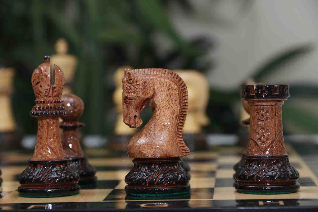 Leningrad Series 4 Luxury Staunton Chess Set in Lacquered Burnt