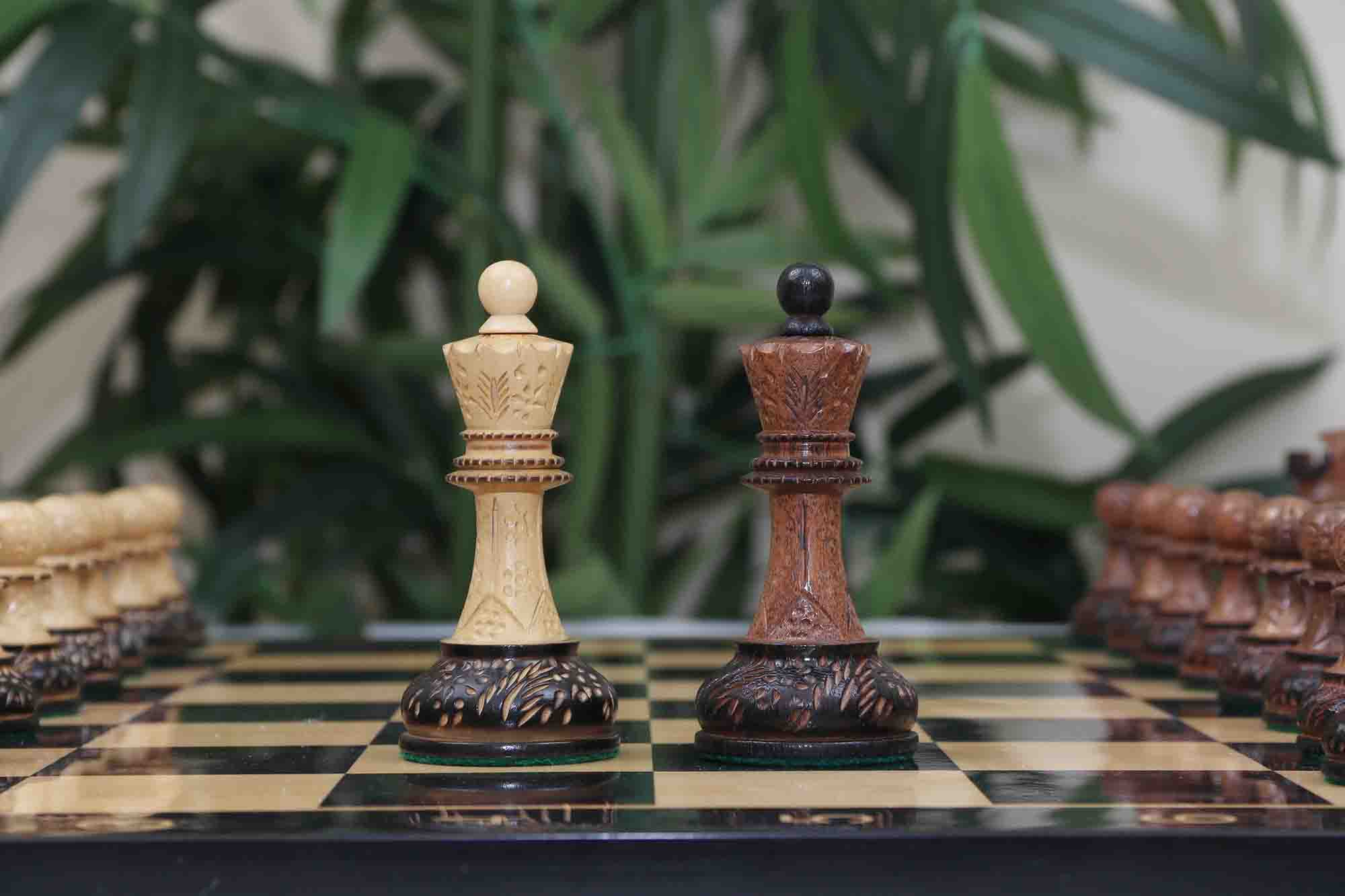 Dubrovink Series 1970 Reproduction 3.75" Luxury Burnt Accacia / Boxwood Chess Set