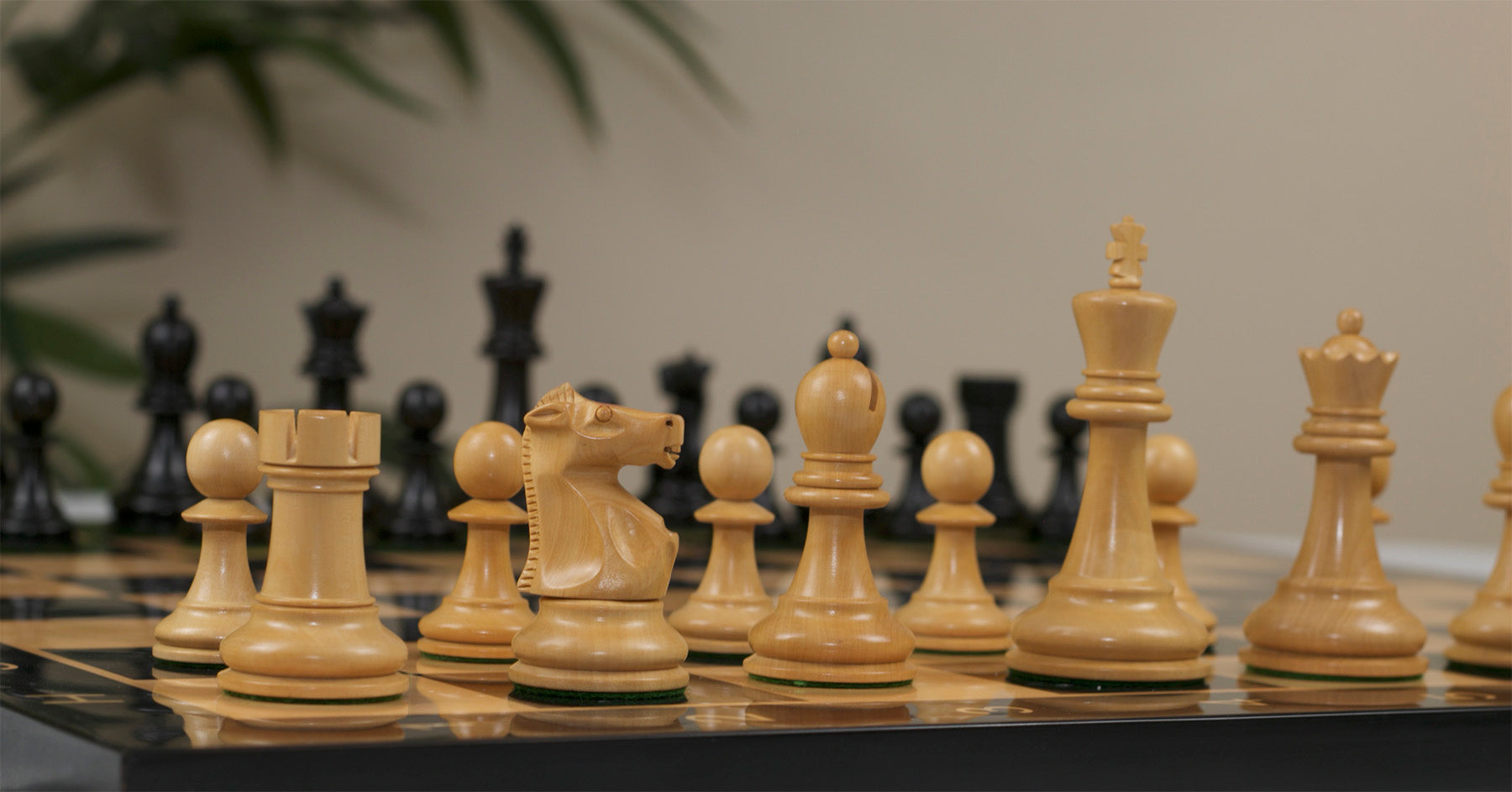 Grand Revivals: Fischer-Spassky / 1972 World Championship 3.75" Ebony Chessmen