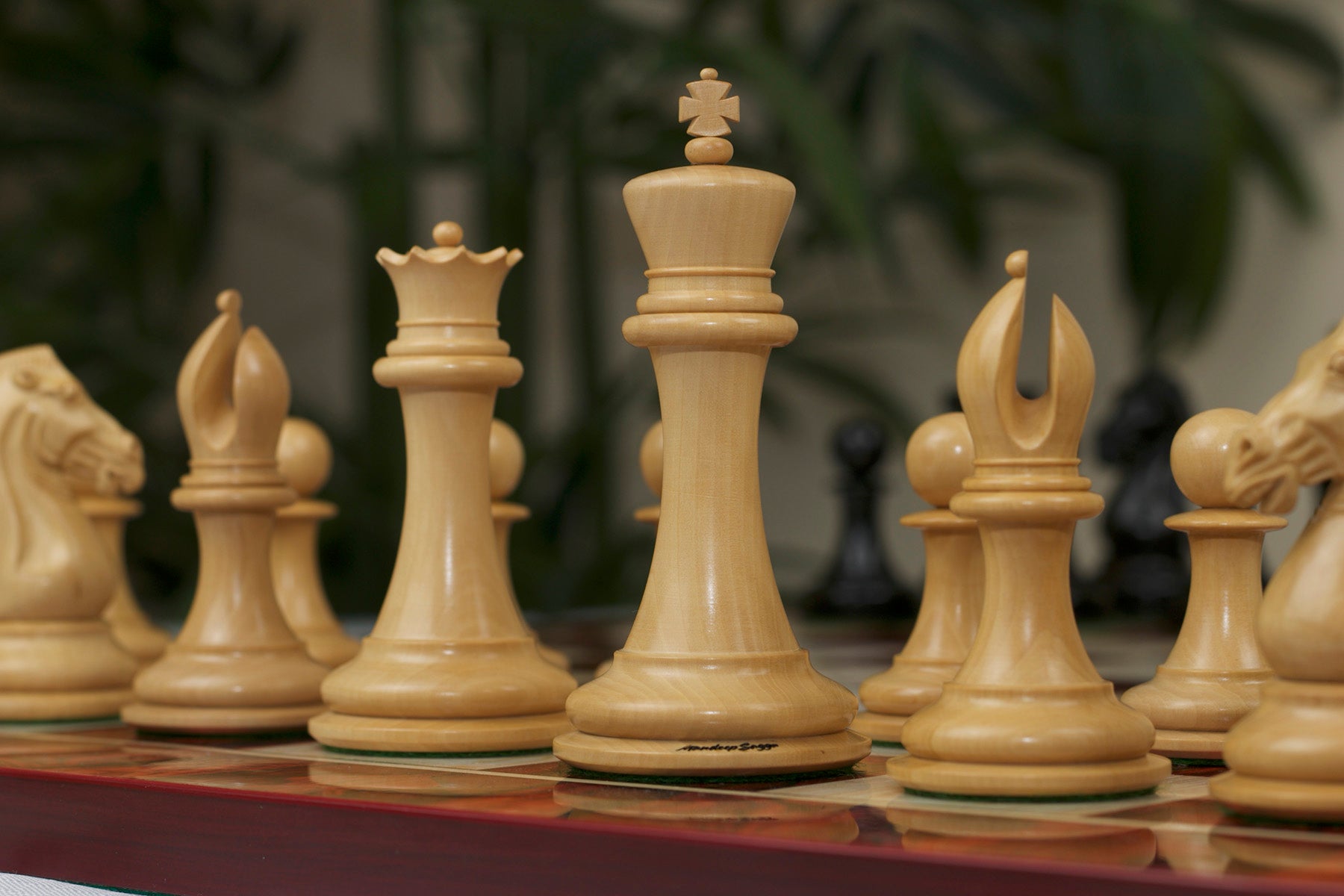 Chariot of Selene Series 4.4" Luxury Staunton Chessmen in Ebony Wood