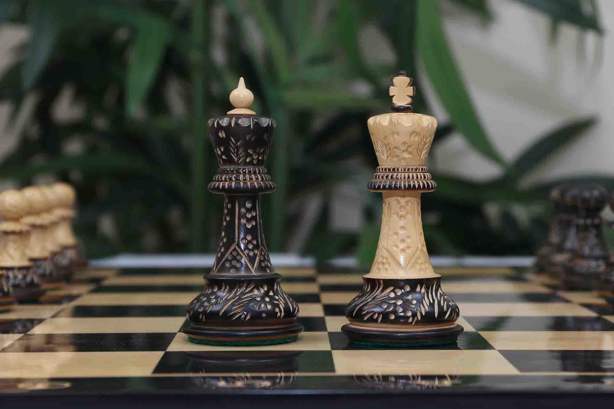 Zagreb '59 Series Luxury Chessmen in Burnt Boxwood - 3.75" King Height