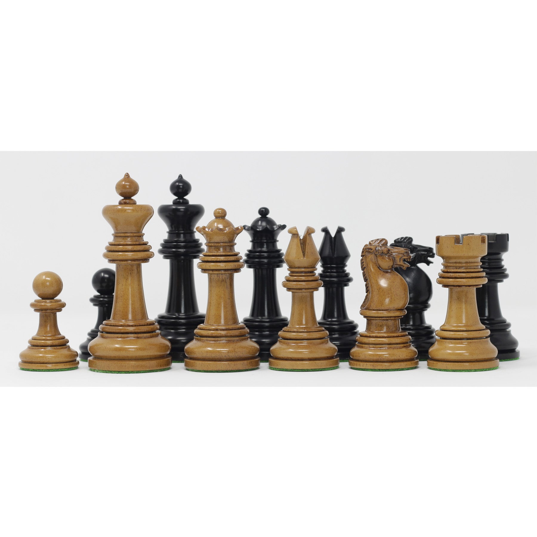 British Chess Company Improved Royal Chessmen, UK 1901/1902 Reproduction 4” Antique chess set in Ebony wood